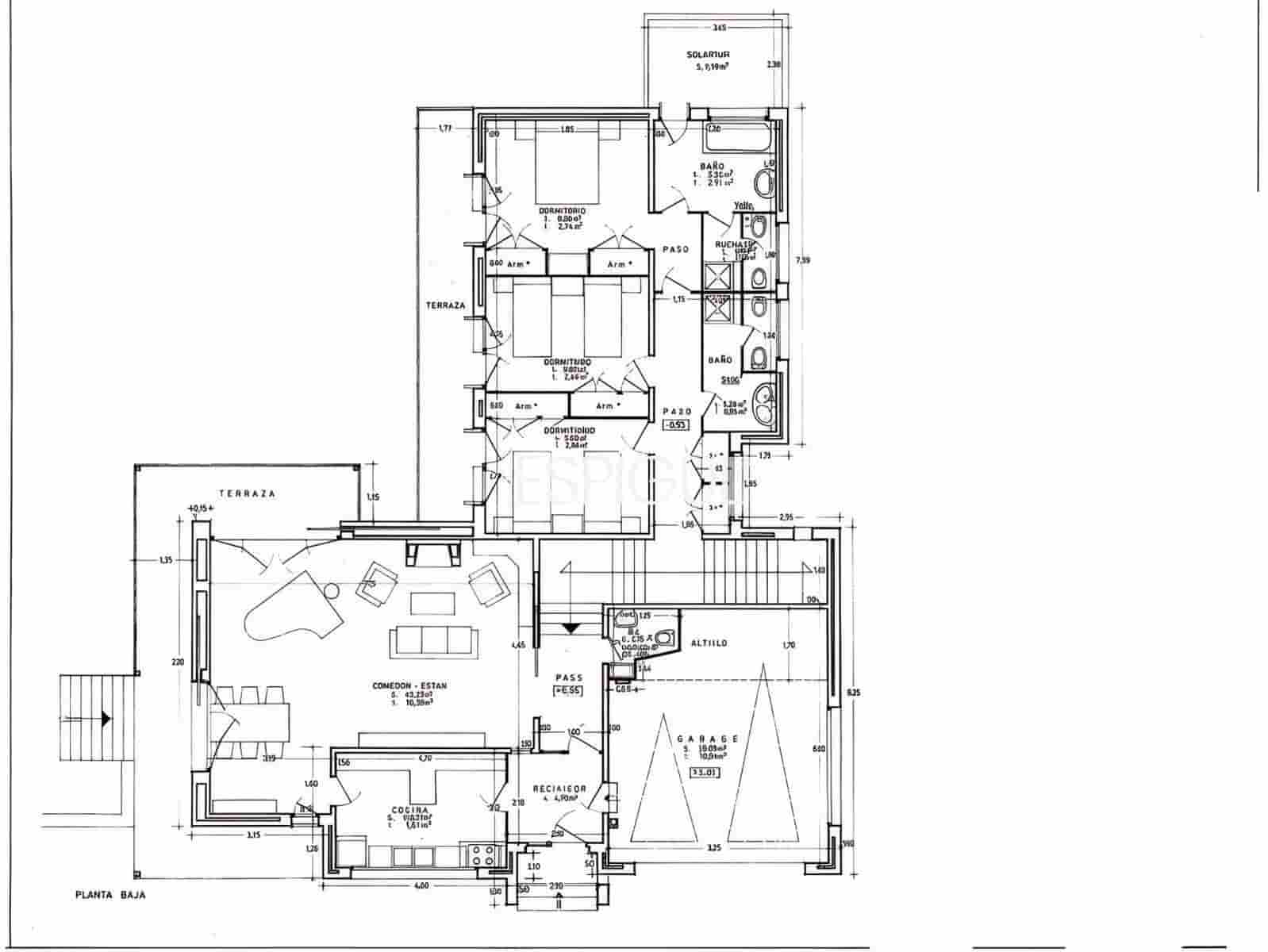 4 bedroom Villa for sale in Bellaterra with garage - € 1,050,000 (Ref: 10016125)