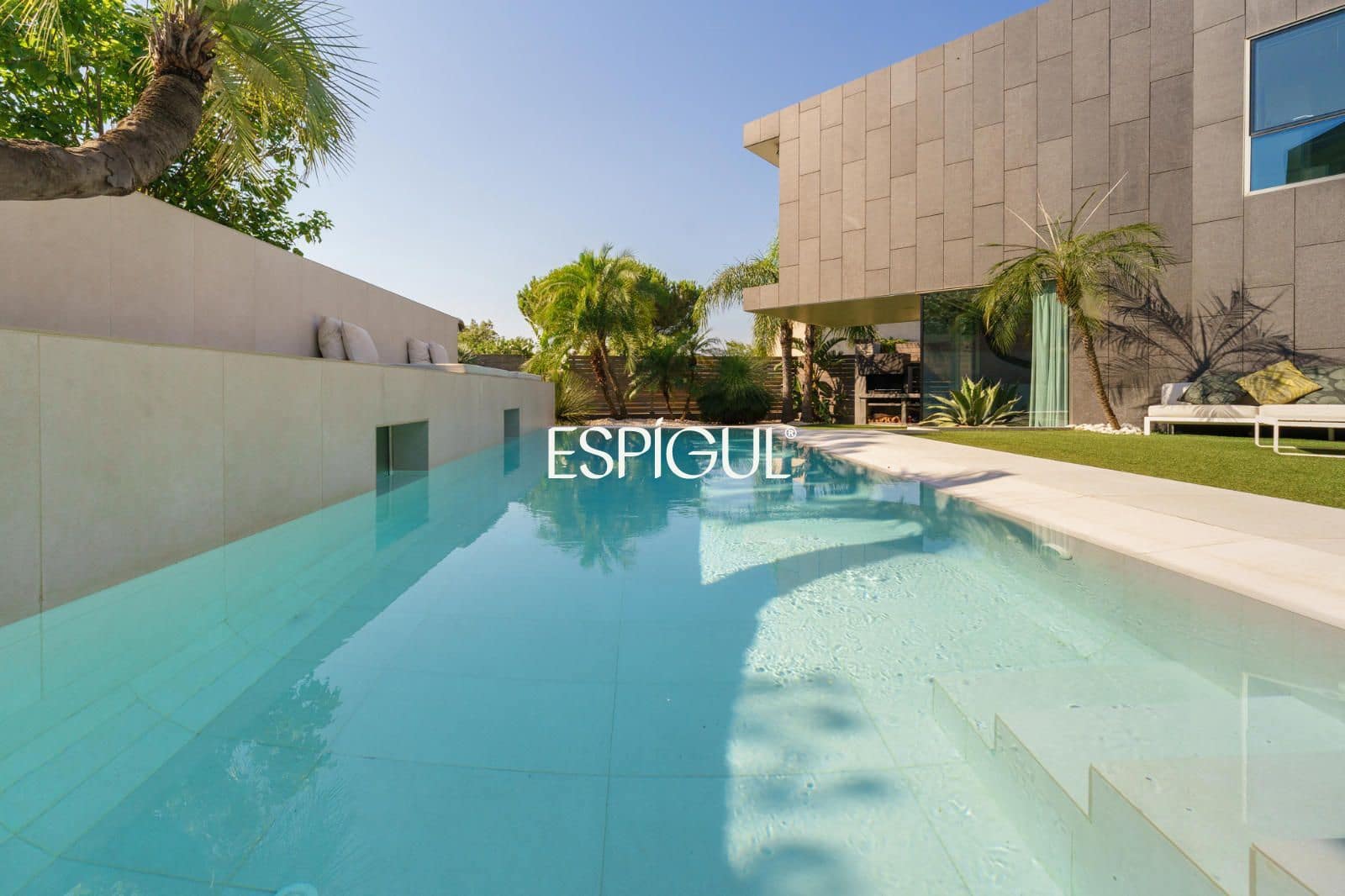4 slaapkamer Villa te koop in Sant Cugat del Valles met zwembad garage - € 2.575.000 (Ref: 10016126)