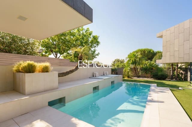 4 Zimmer Villa zu verkaufen in Sant Cugat del Vallès mit Pool Garage - 2.575.000 € (Ref: 10016126)