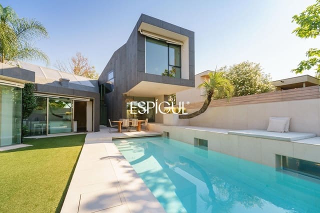 4 Zimmer Villa zu verkaufen in Sant Cugat del Vallès mit Pool Garage - 2.575.000 € (Ref: 10016126)