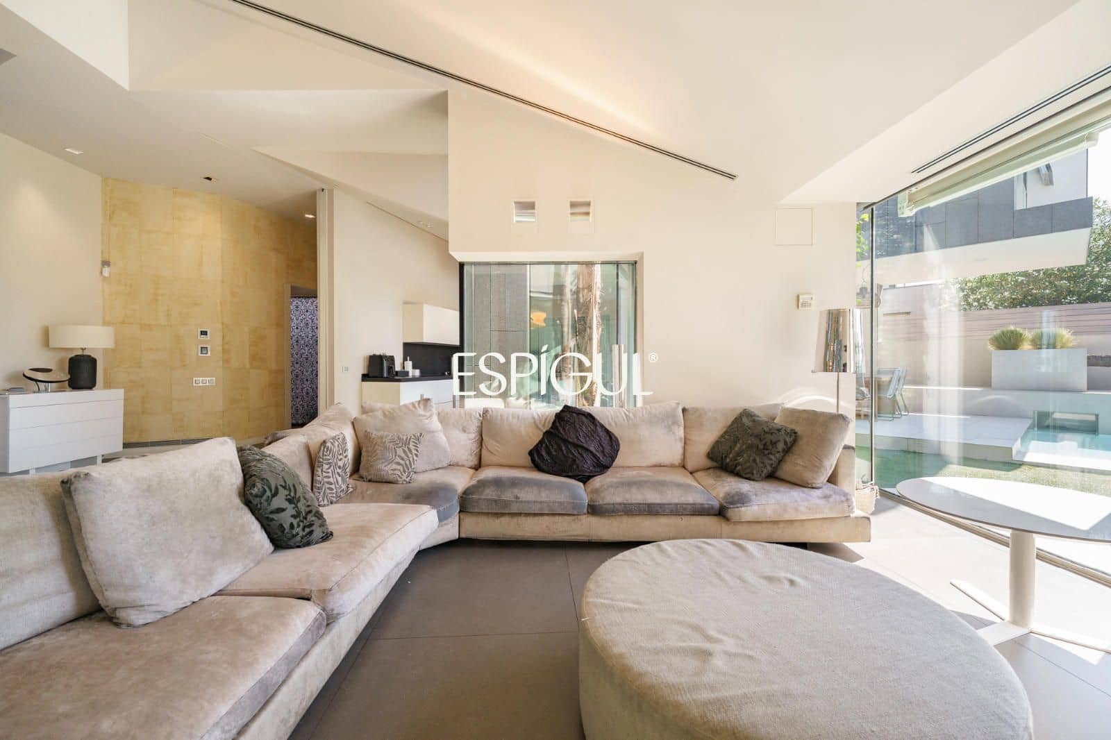4 slaapkamer Villa te koop in Sant Cugat del Valles met zwembad garage - € 2.575.000 (Ref: 10016126)