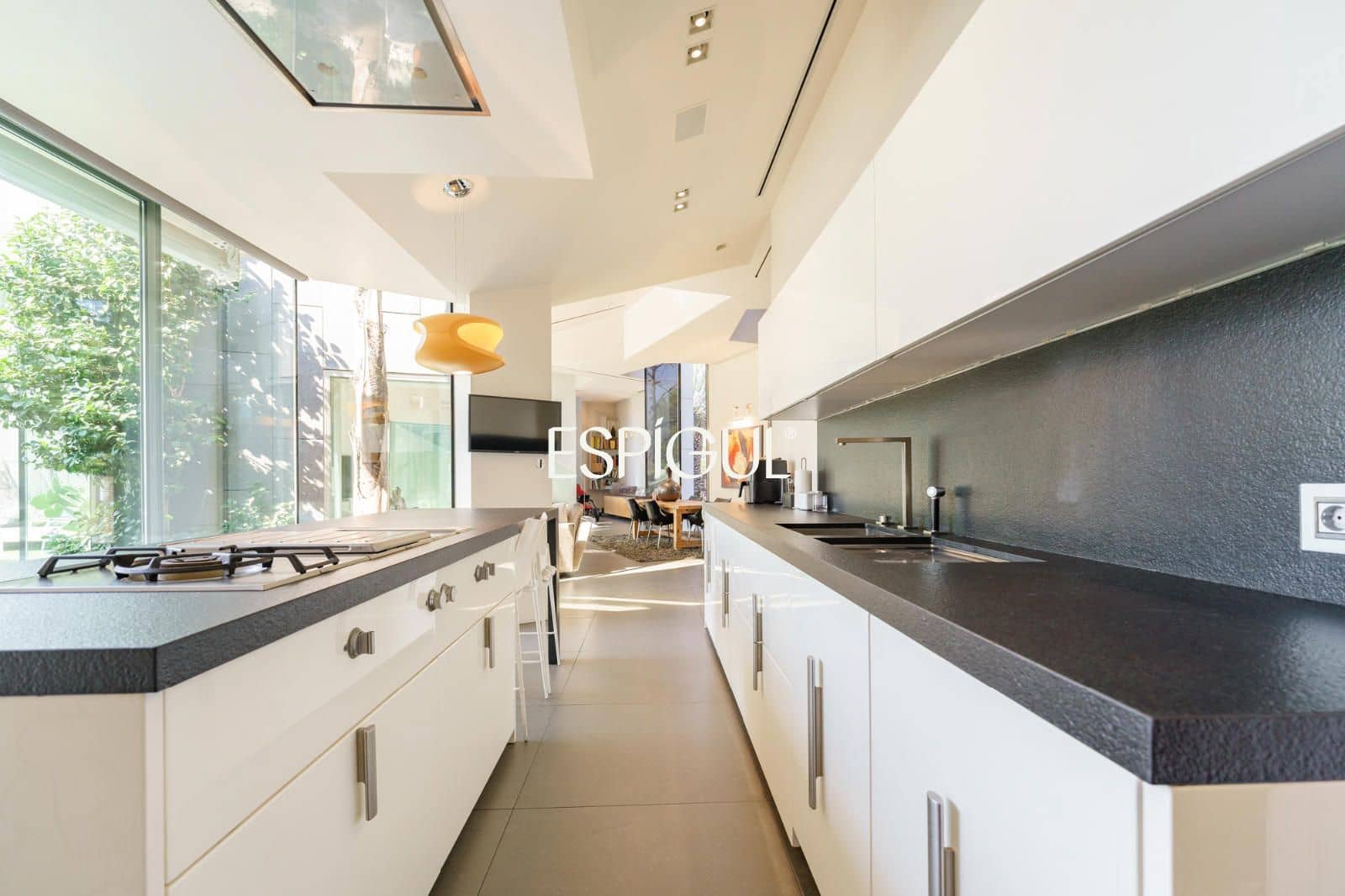 4 slaapkamer Villa te koop in Sant Cugat del Valles met zwembad garage - € 2.575.000 (Ref: 10016126)