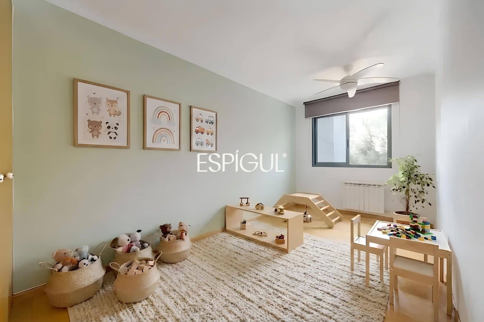 4 sypialnia Mieszkanie na sprzedaż w Sant Cugat del Valles z basenem garażem - 998 000 € (Ref: 10016127)