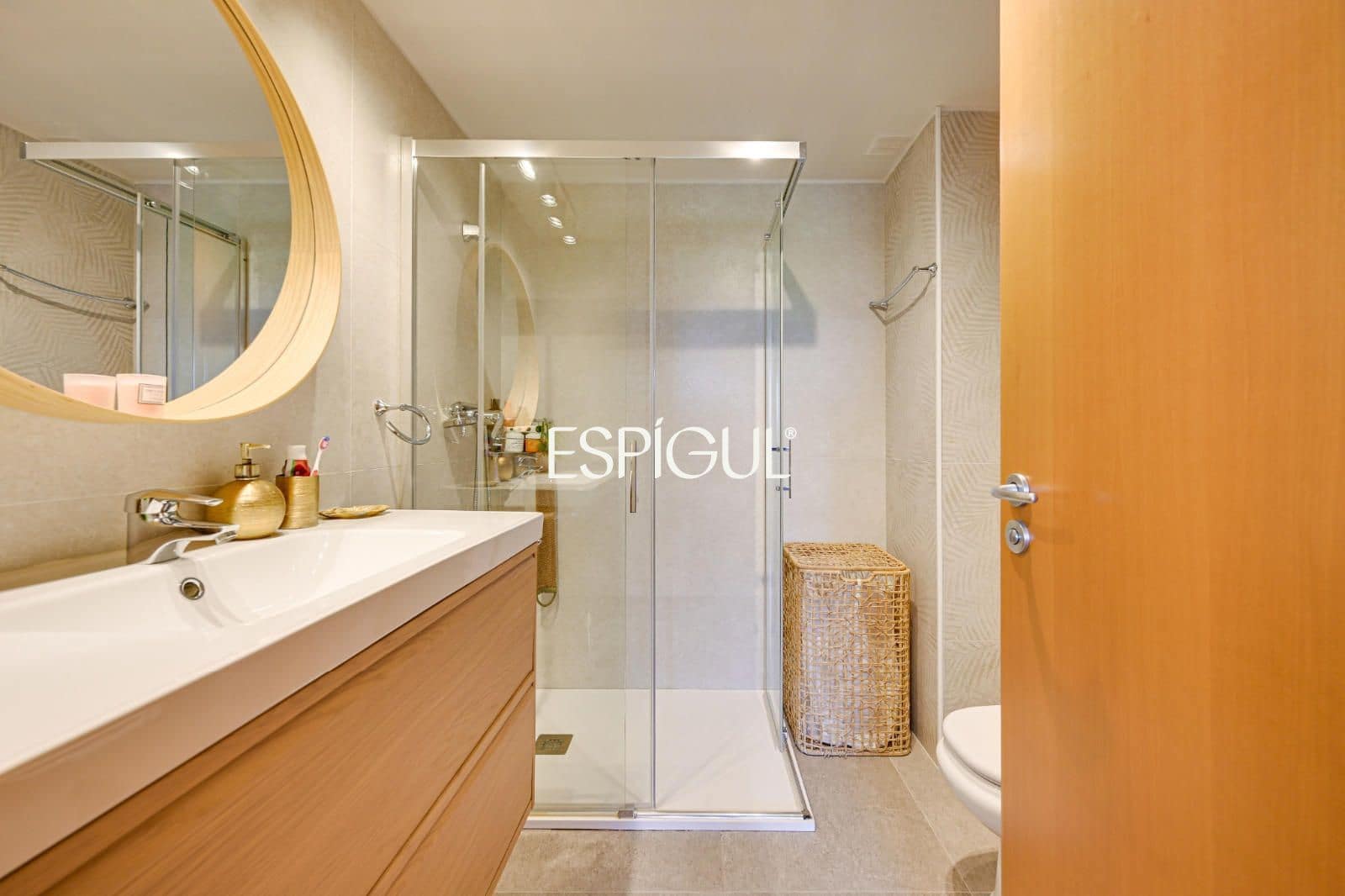 4 sypialnia Mieszkanie na sprzedaż w Sant Cugat del Valles z basenem garażem - 998 000 € (Ref: 10016127)