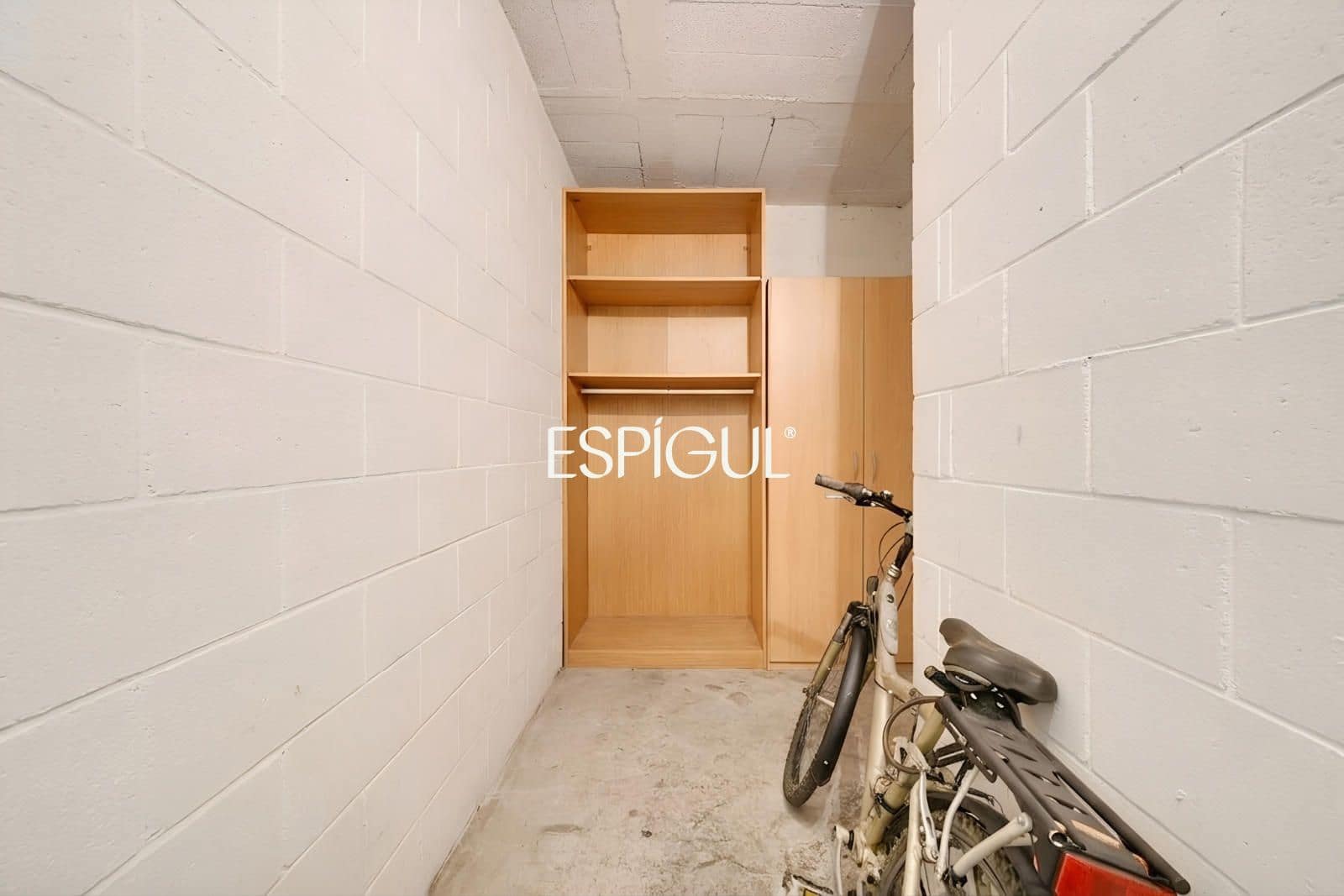 4 sypialnia Mieszkanie na sprzedaż w Sant Cugat del Valles z basenem garażem - 998 000 € (Ref: 10016127)