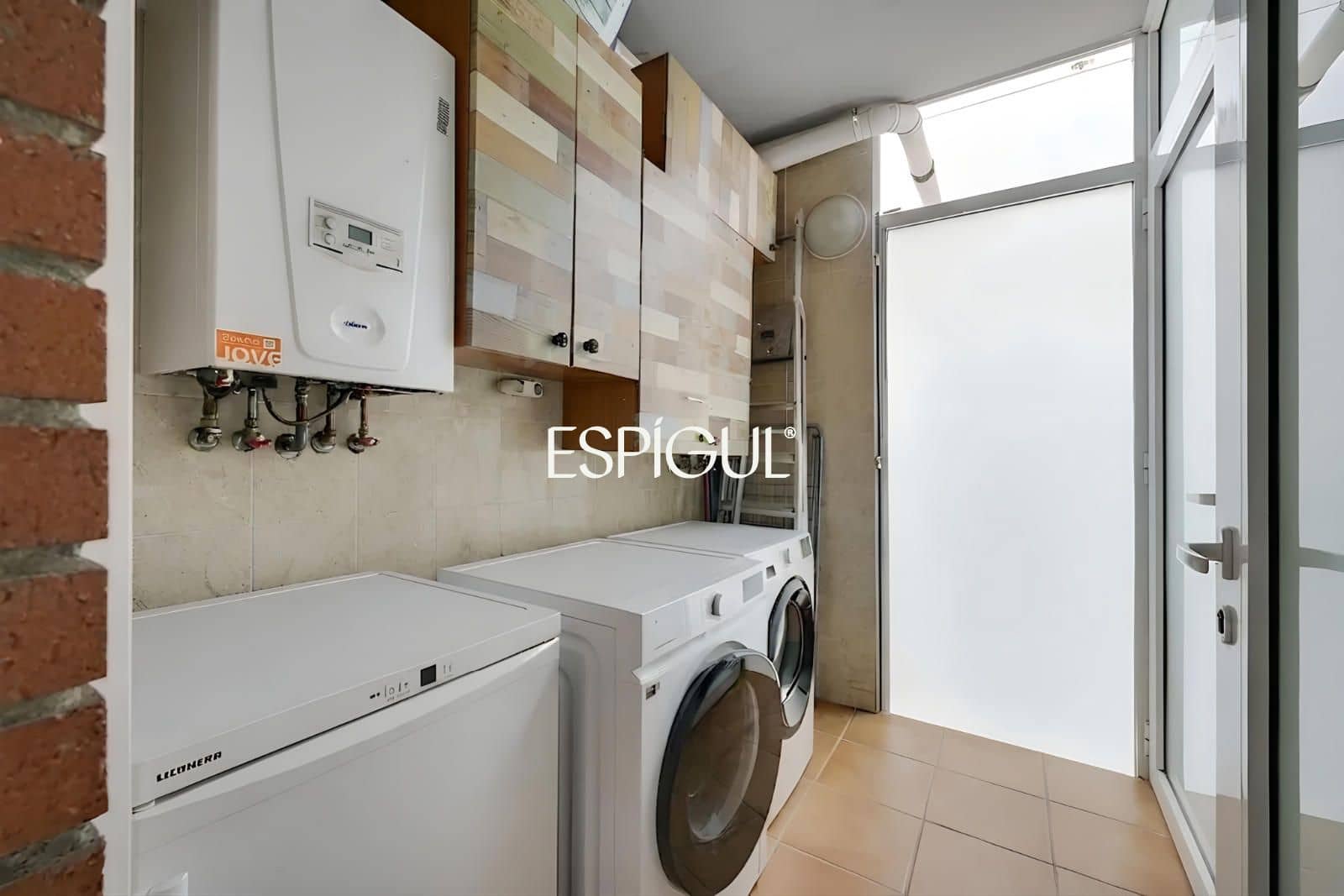 4 sypialnia Mieszkanie na sprzedaż w Sant Cugat del Valles z basenem garażem - 998 000 € (Ref: 10016127)