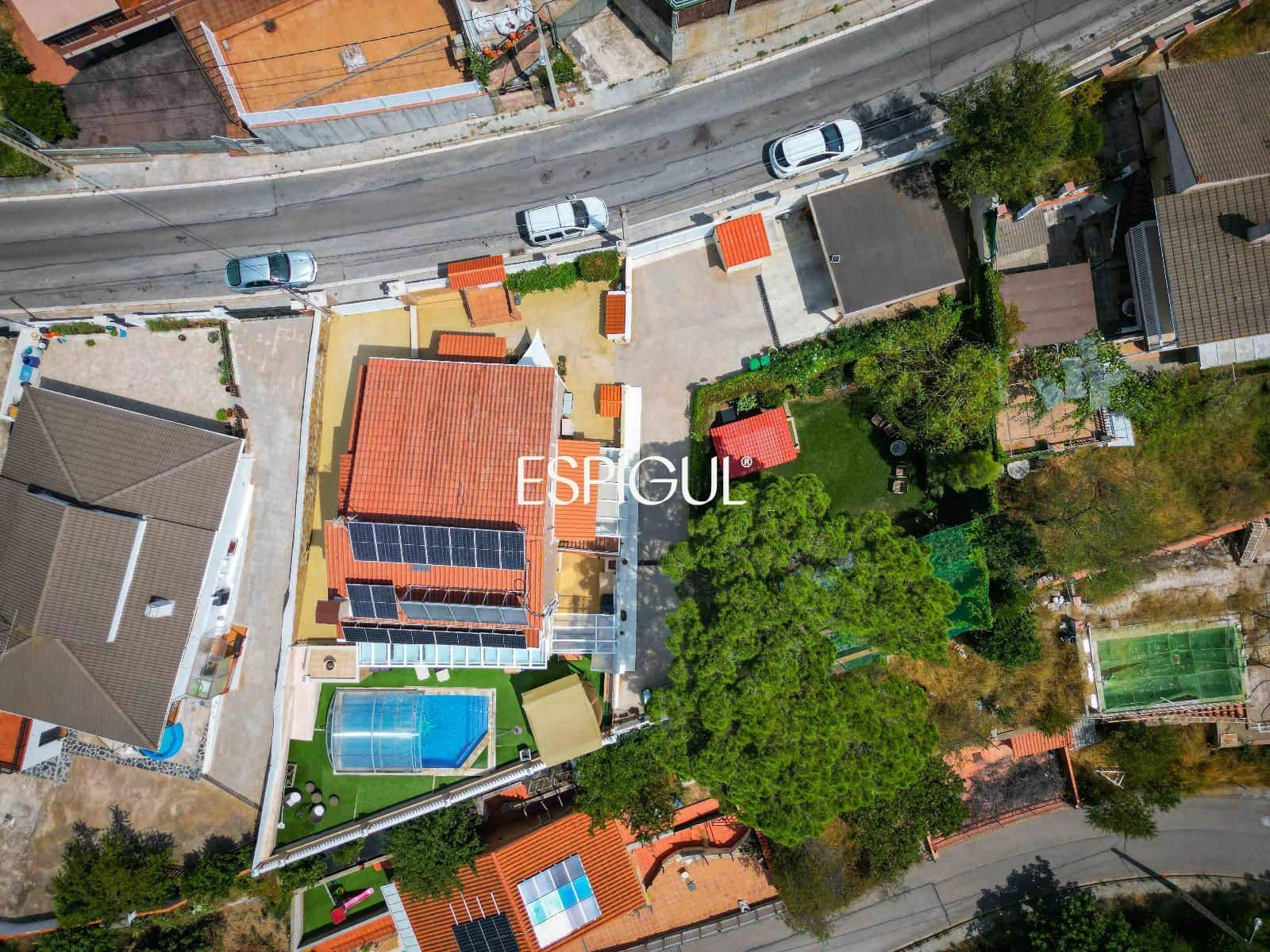 5 bedroom Villa for sale in Rubi with pool - € 810,000 (Ref: 10016128)