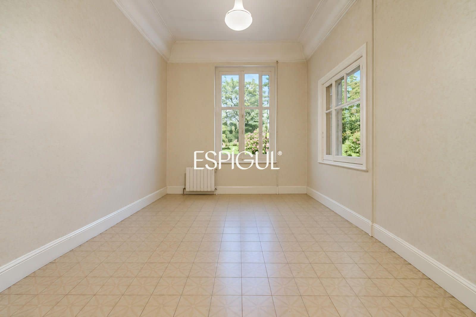 5 bedroom Villa for sale in Sant Cugat del Valles with garage - € 2,950,000 (Ref: 10016131)