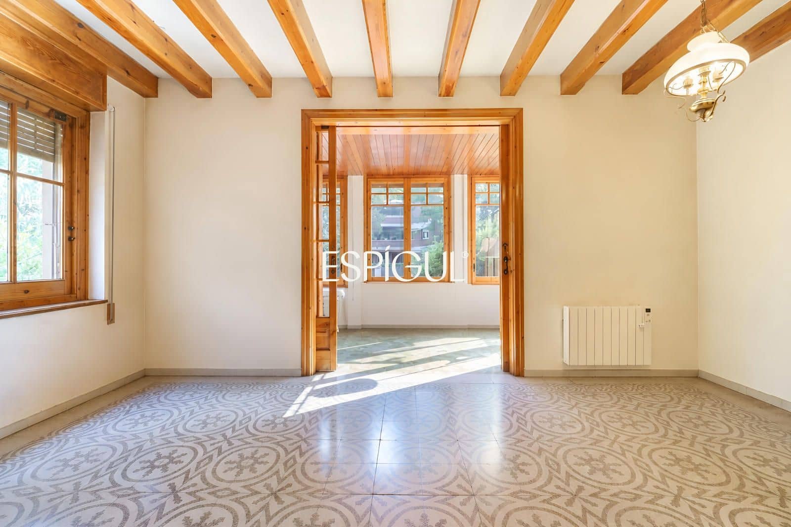 5 bedroom Villa for sale in Sant Cugat del Valles with garage - € 2,950,000 (Ref: 10016131)