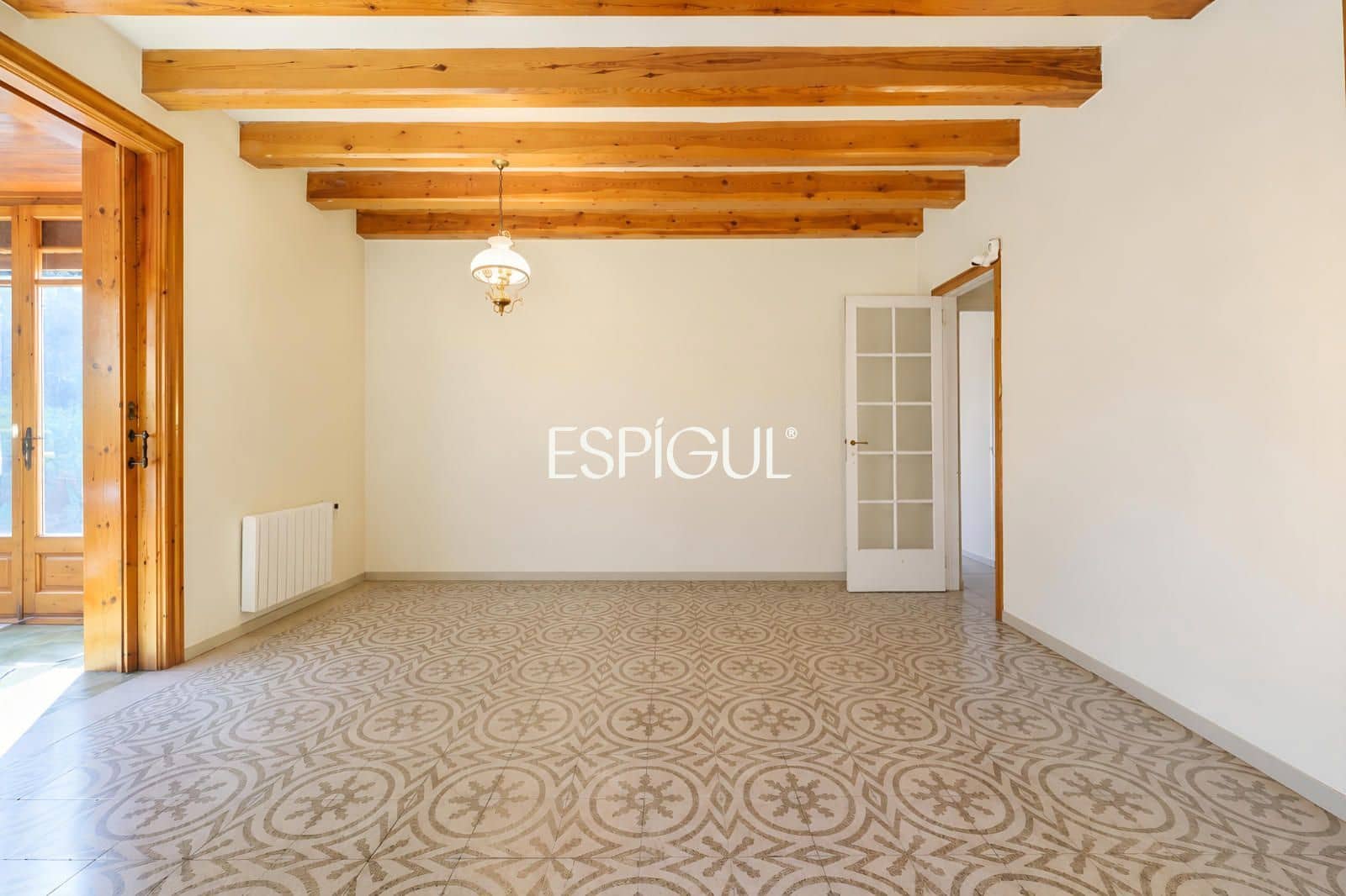 5 bedroom Villa for sale in Sant Cugat del Valles with garage - € 2,950,000 (Ref: 10016131)