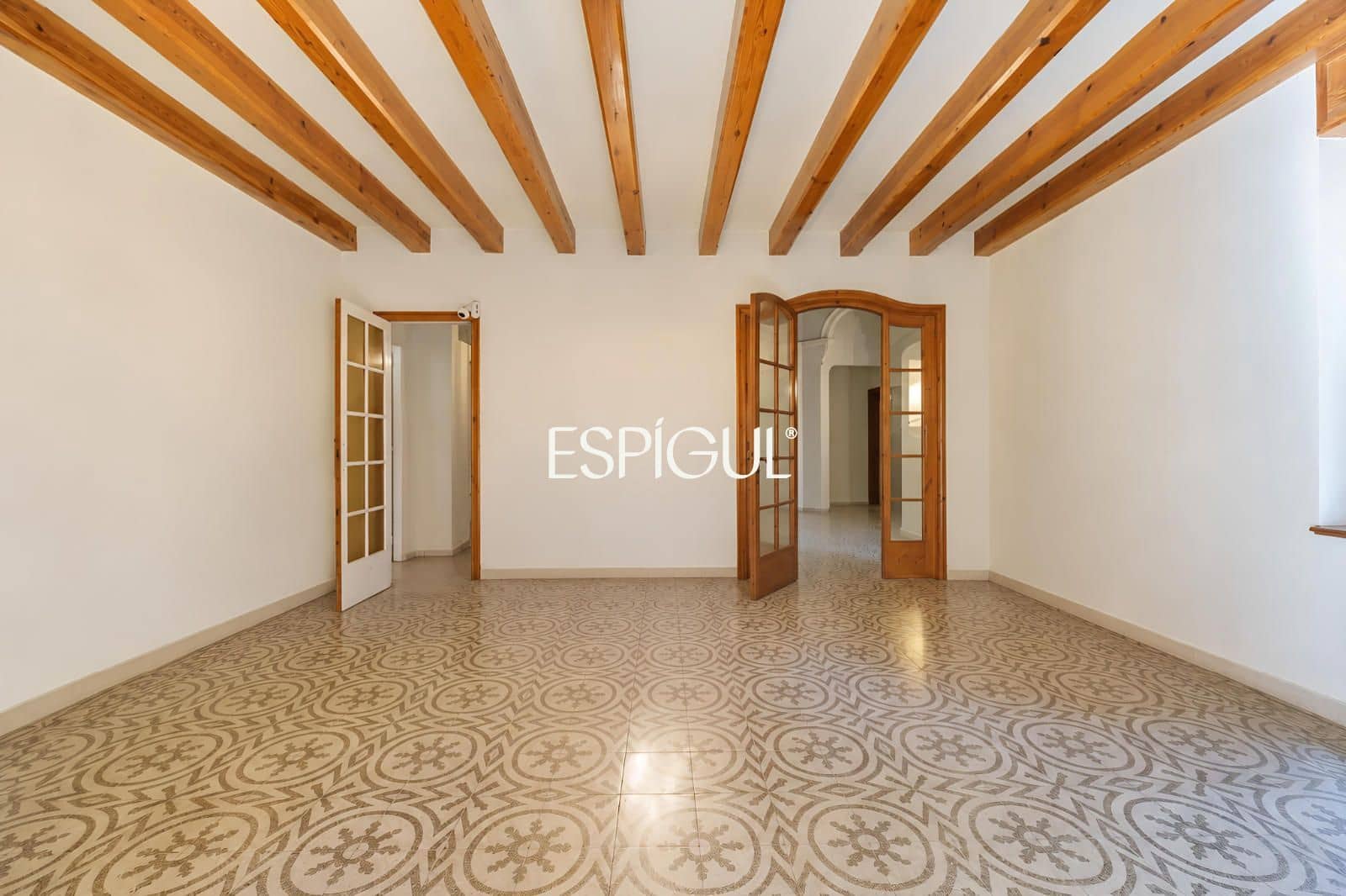 5 bedroom Villa for sale in Sant Cugat del Valles with garage - € 2,950,000 (Ref: 10016131)