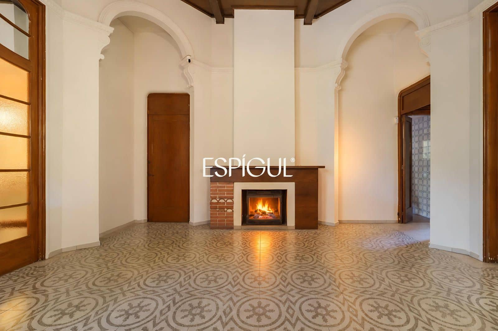 5 bedroom Villa for sale in Sant Cugat del Valles with garage - € 2,950,000 (Ref: 10016131)