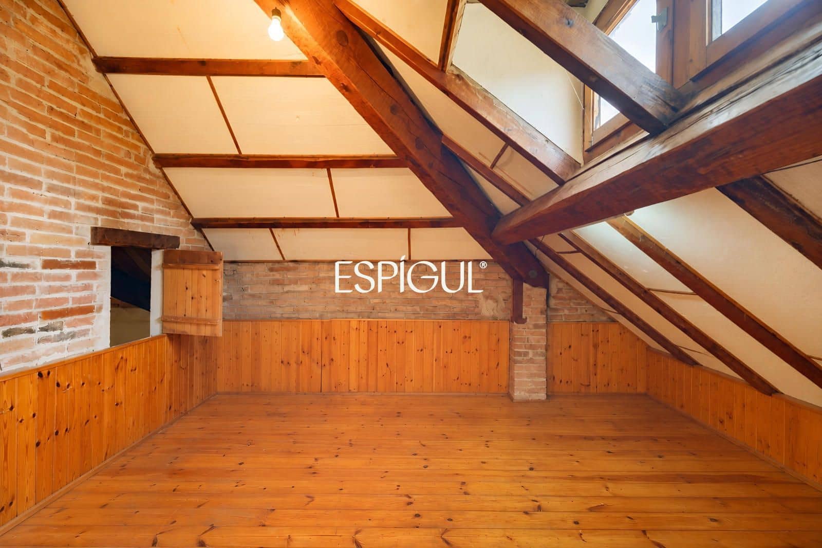 5 bedroom Villa for sale in Sant Cugat del Valles with garage - € 2,950,000 (Ref: 10016131)