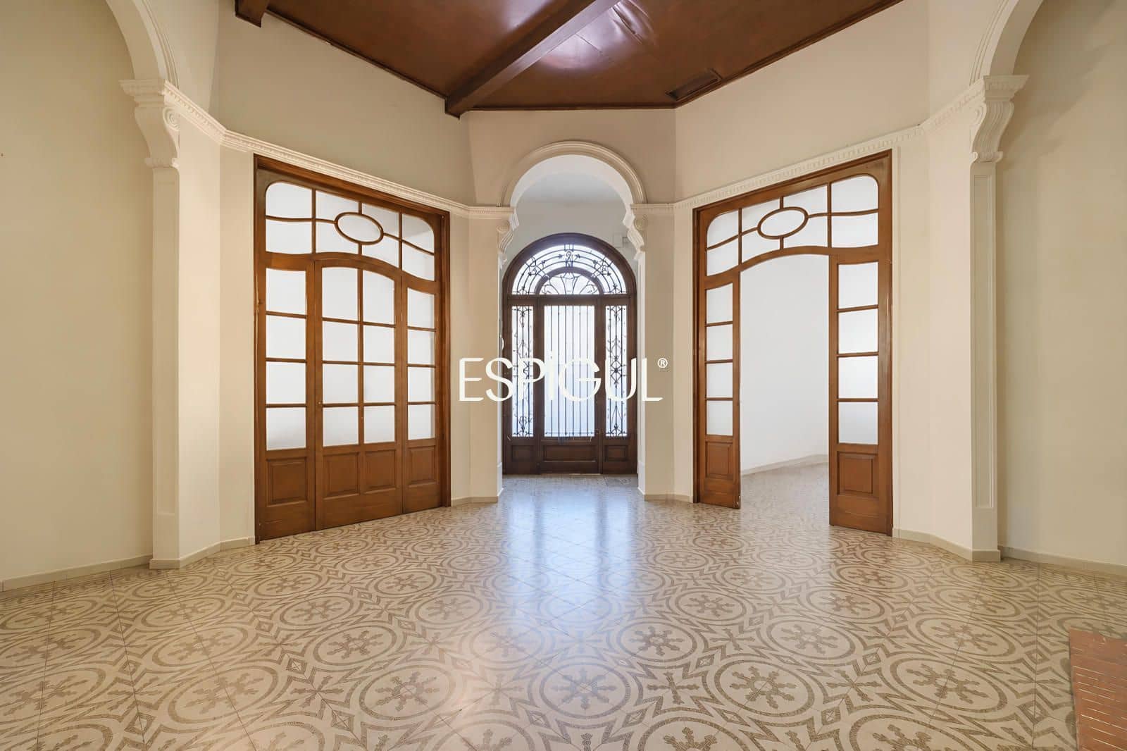 5 bedroom Villa for sale in Sant Cugat del Valles with garage - € 2,950,000 (Ref: 10016131)