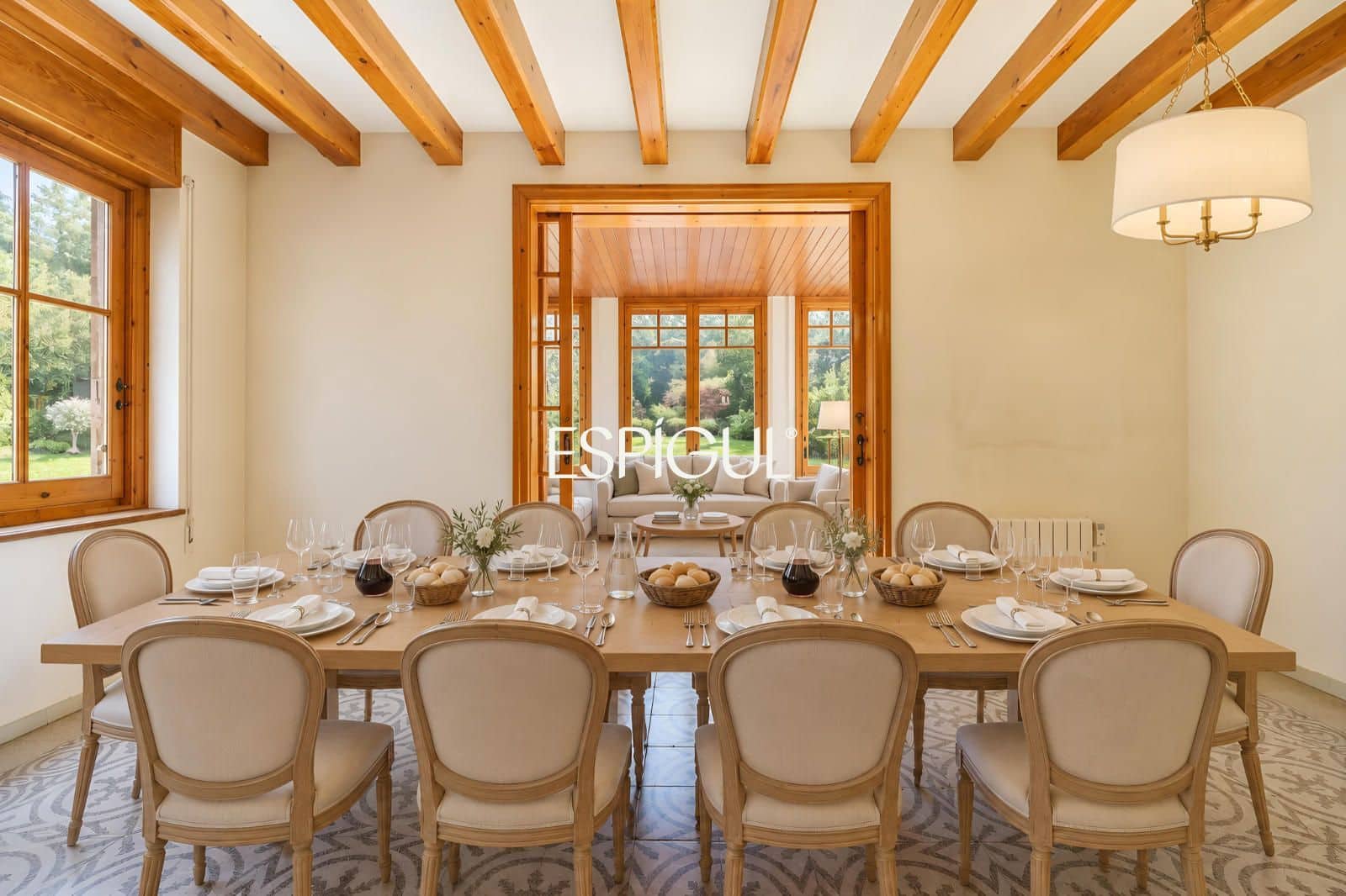 5 bedroom Villa for sale in Sant Cugat del Valles with garage - € 2,950,000 (Ref: 10016131)