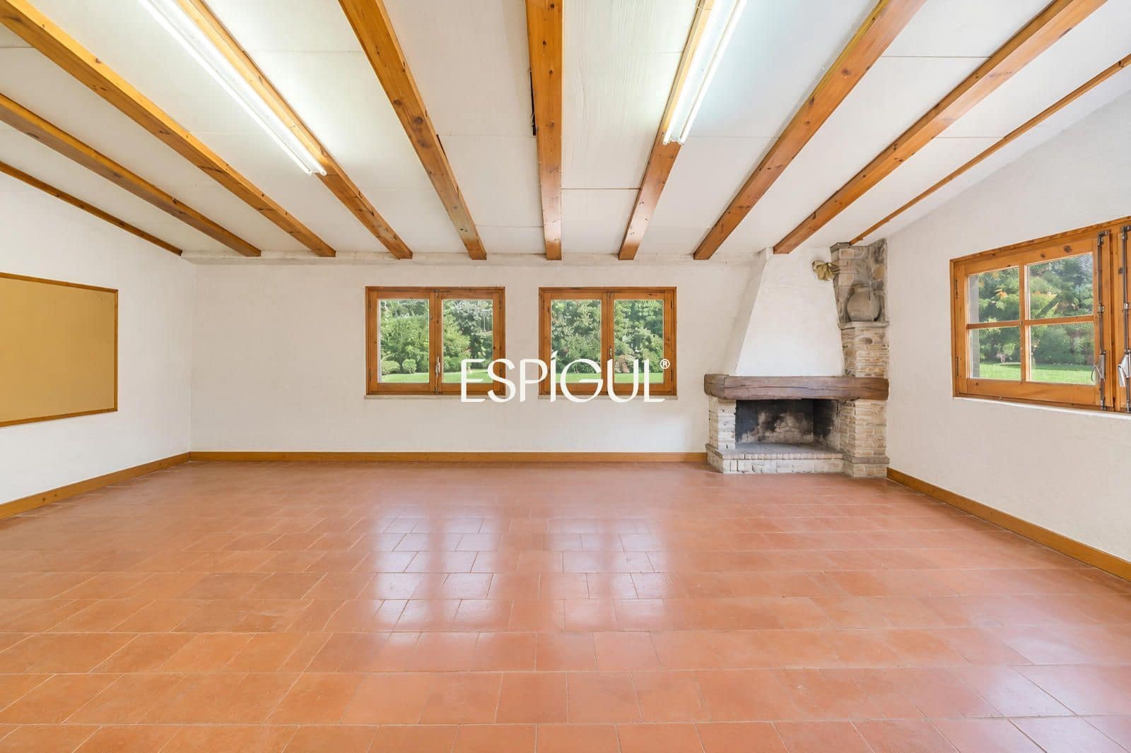 5 bedroom Villa for sale in Sant Cugat del Valles with garage - € 2,950,000 (Ref: 10016131)