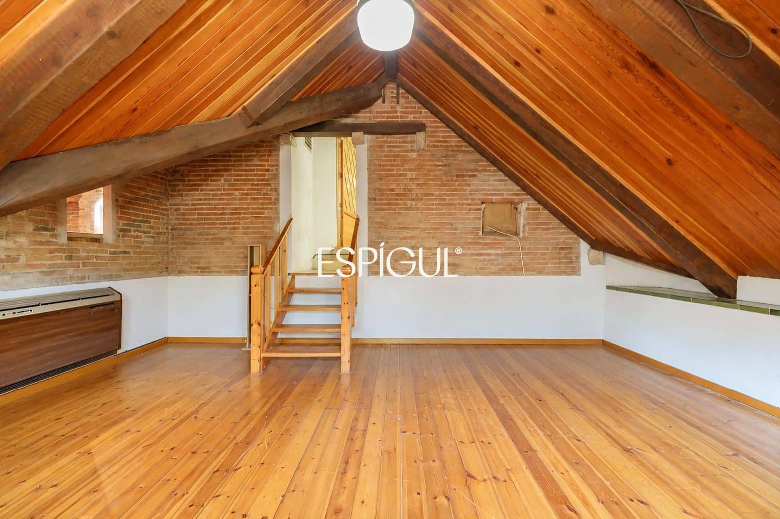 5 bedroom Villa for sale in Sant Cugat del Valles with garage - € 2,950,000 (Ref: 10016131)