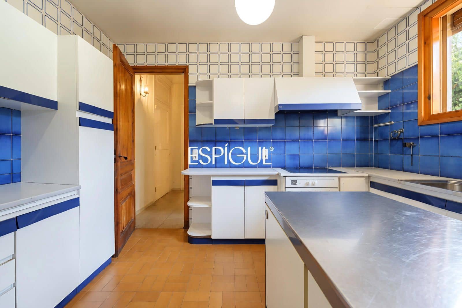 5 bedroom Villa for sale in Sant Cugat del Valles with garage - € 2,950,000 (Ref: 10016131)