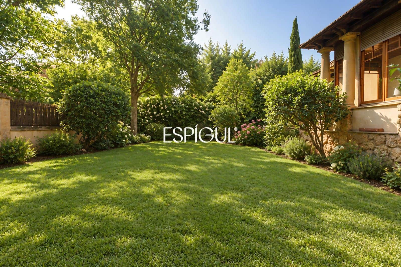 5 bedroom Villa for sale in Sant Cugat del Valles with garage - € 2,950,000 (Ref: 10016131)