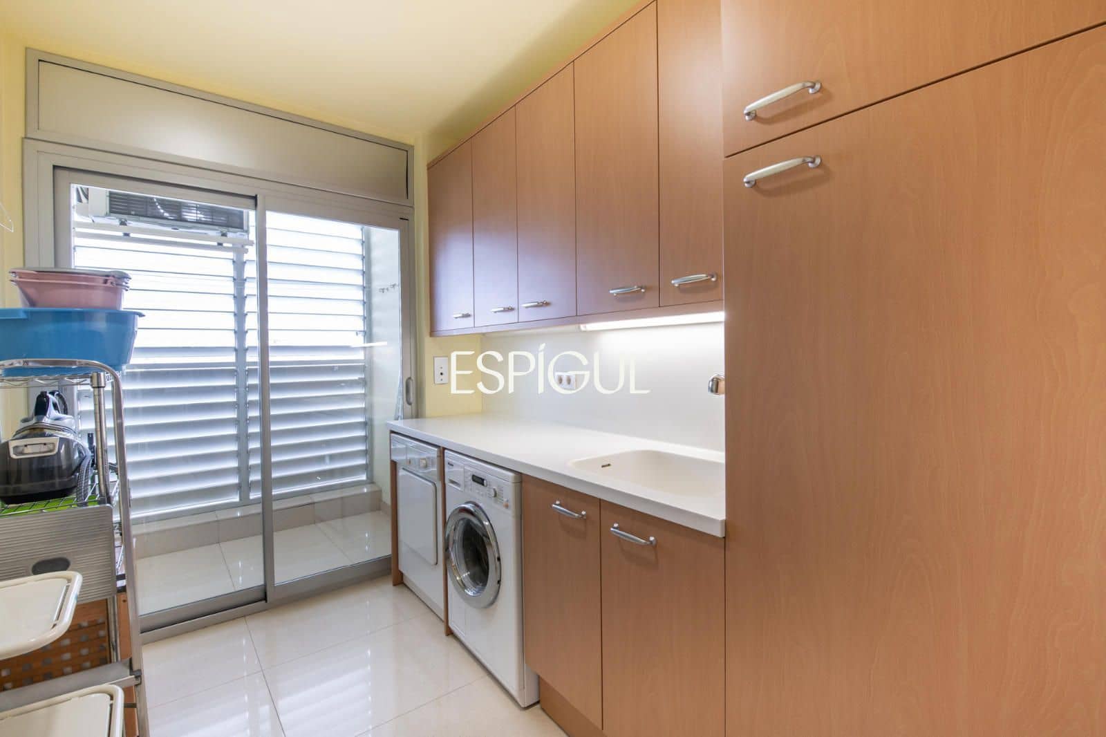 6 soverom Villa til salgs i Sant Cugat del Valles med svømmebasseng garasje - € 1 980 000 (Ref: 10016132)