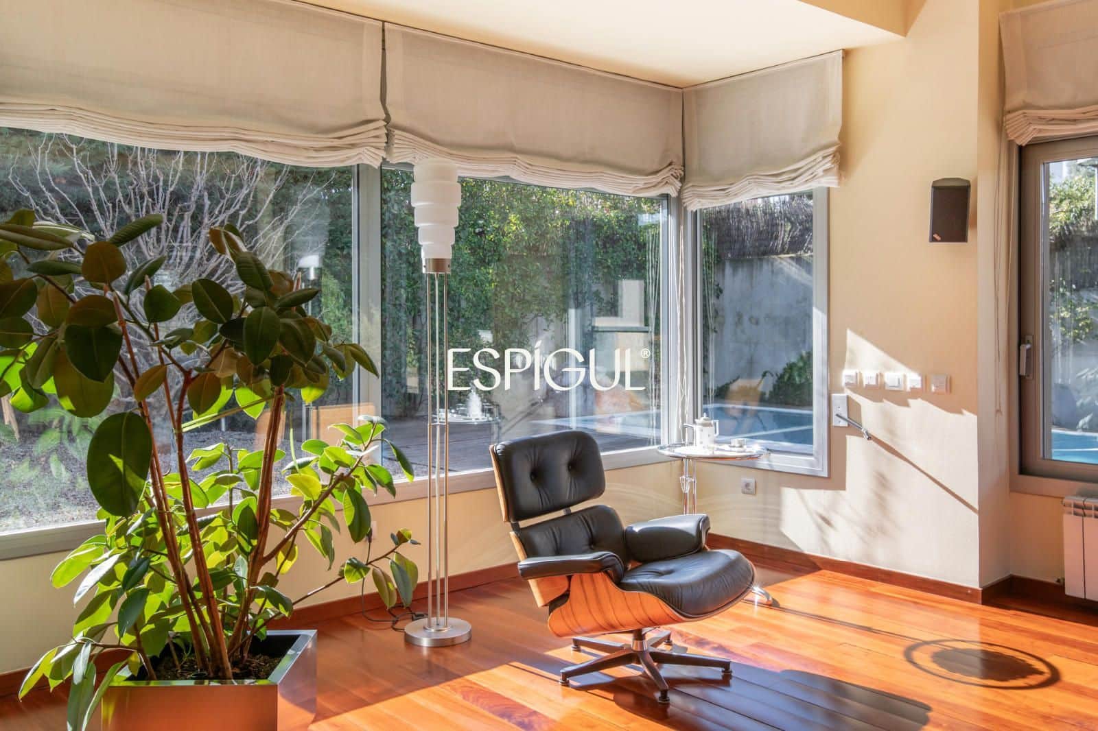 6 soverom Villa til salgs i Sant Cugat del Valles med svømmebasseng garasje - € 1 980 000 (Ref: 10016132)
