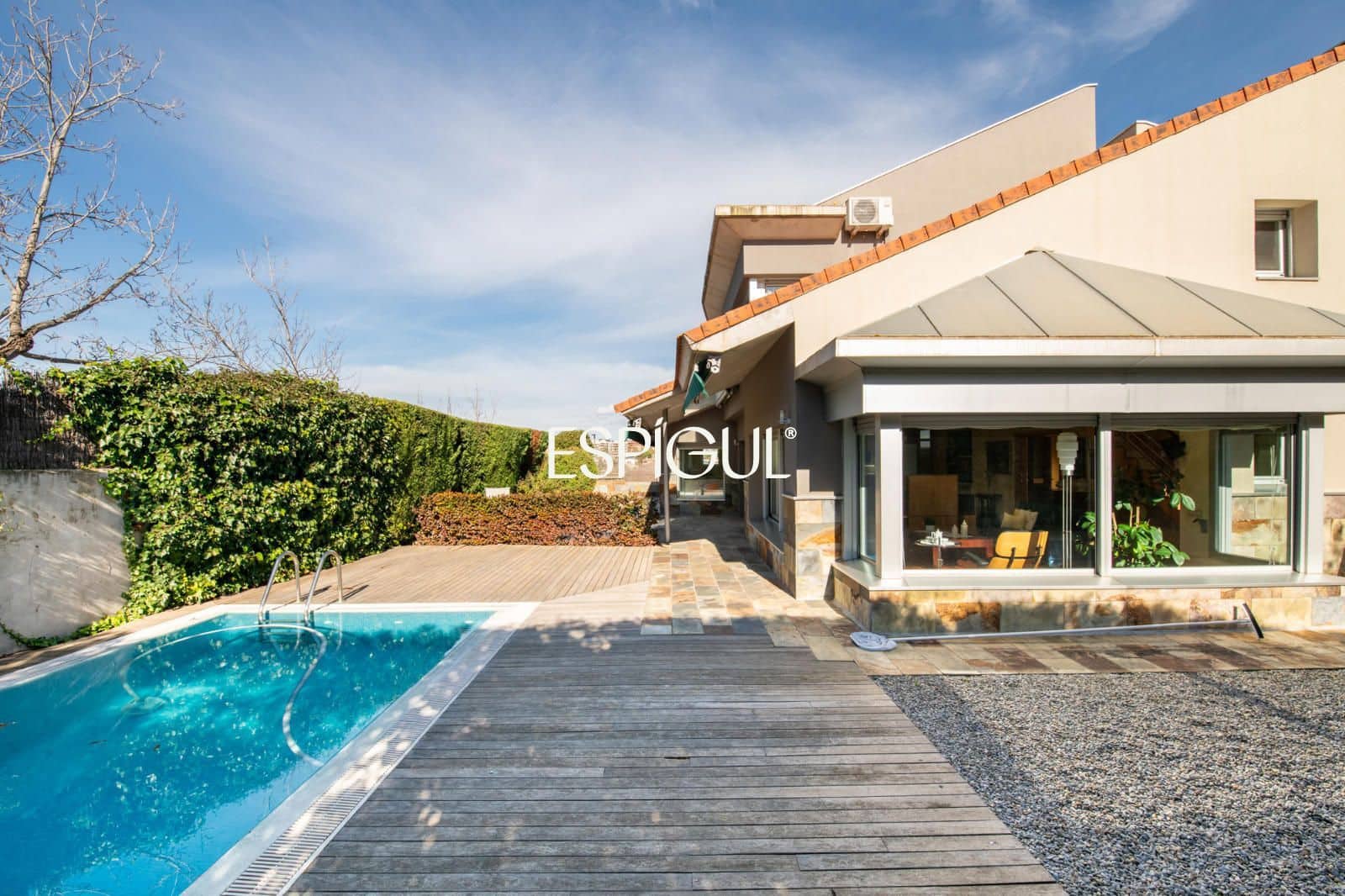 6 soverom Villa til salgs i Sant Cugat del Valles med svømmebasseng garasje - € 1 980 000 (Ref: 10016132)