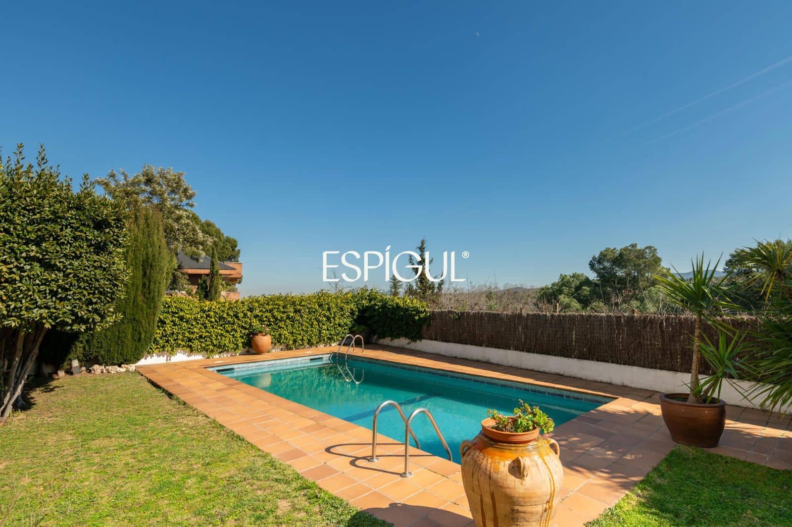 7 sypialnia Willa na sprzedaż w Sant Cugat del Valles z basenem garażem - 1 950 000 € (Ref: 10016135)