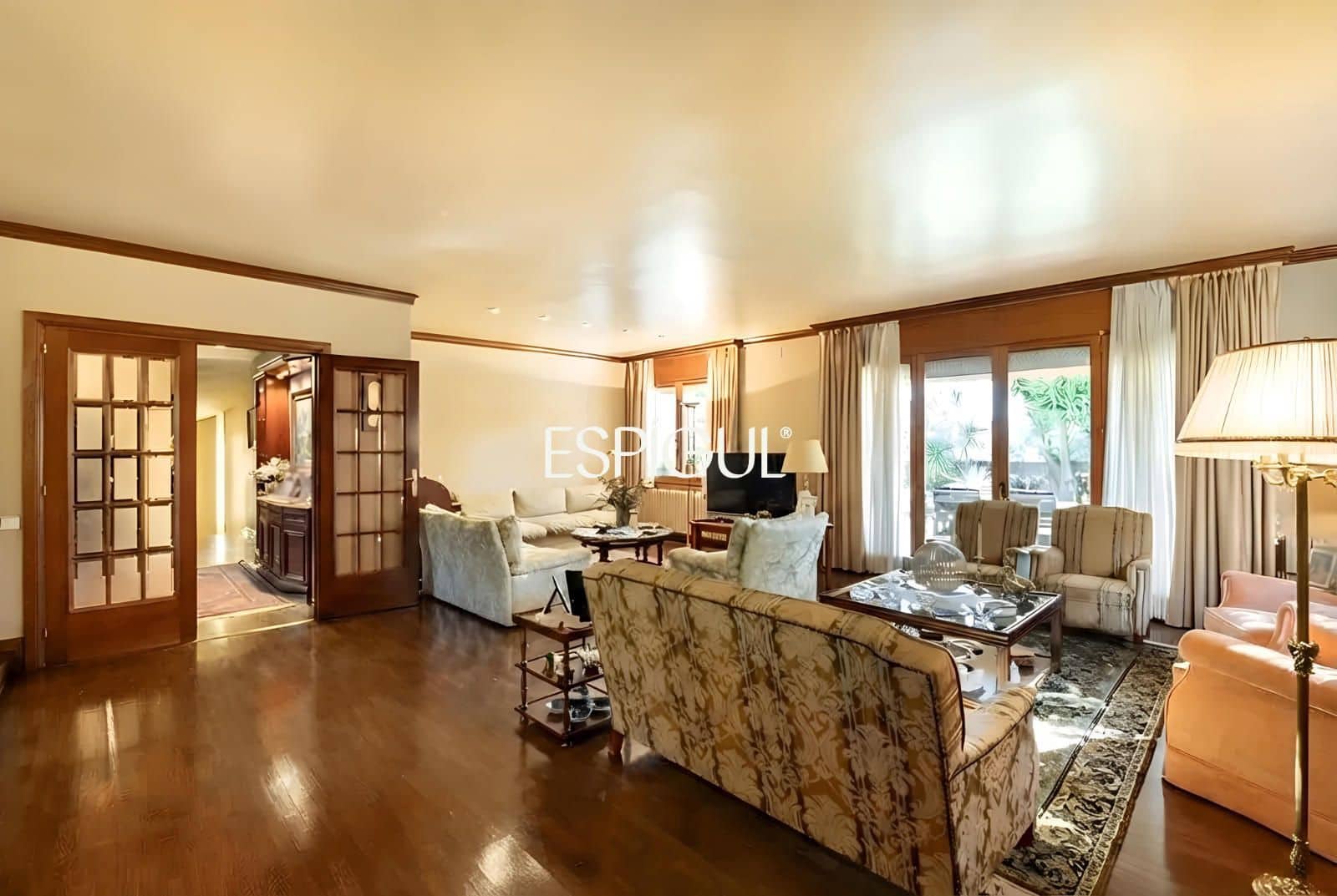 7 sypialnia Willa na sprzedaż w Sant Cugat del Valles z basenem garażem - 1 950 000 € (Ref: 10016135)