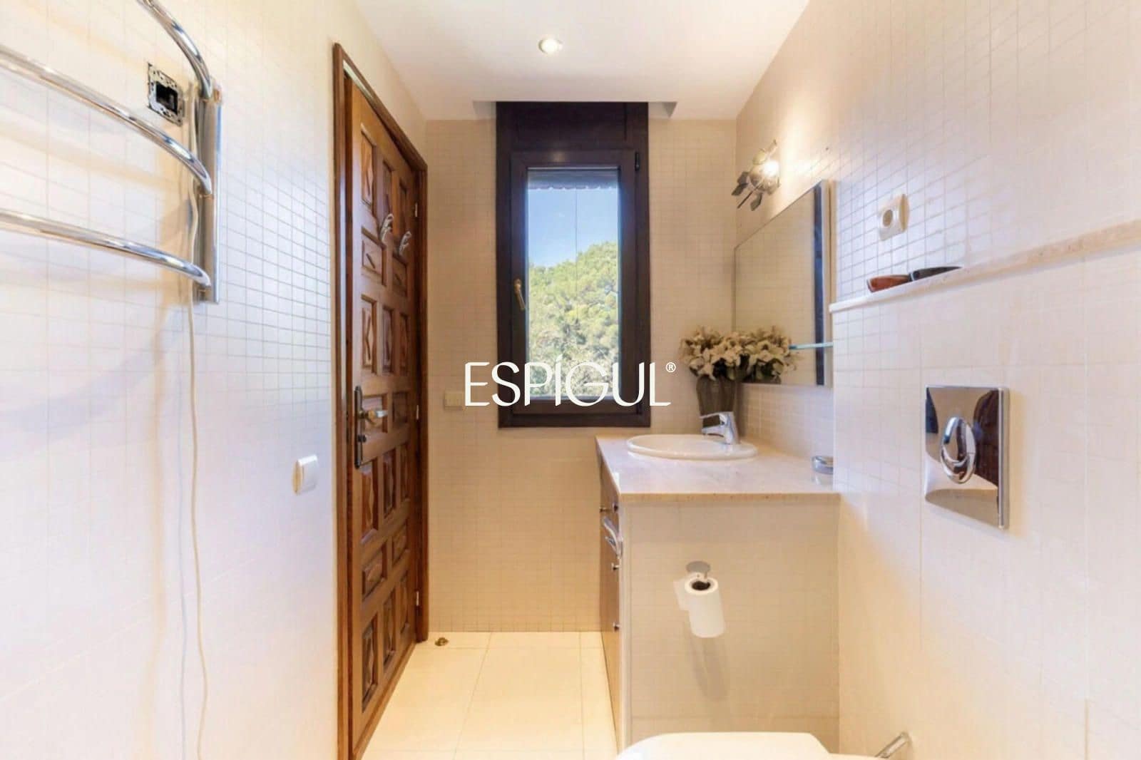 9 bedroom Villa for rent in Valldoreix with pool garage - € 7,000 (Ref: 10016136)