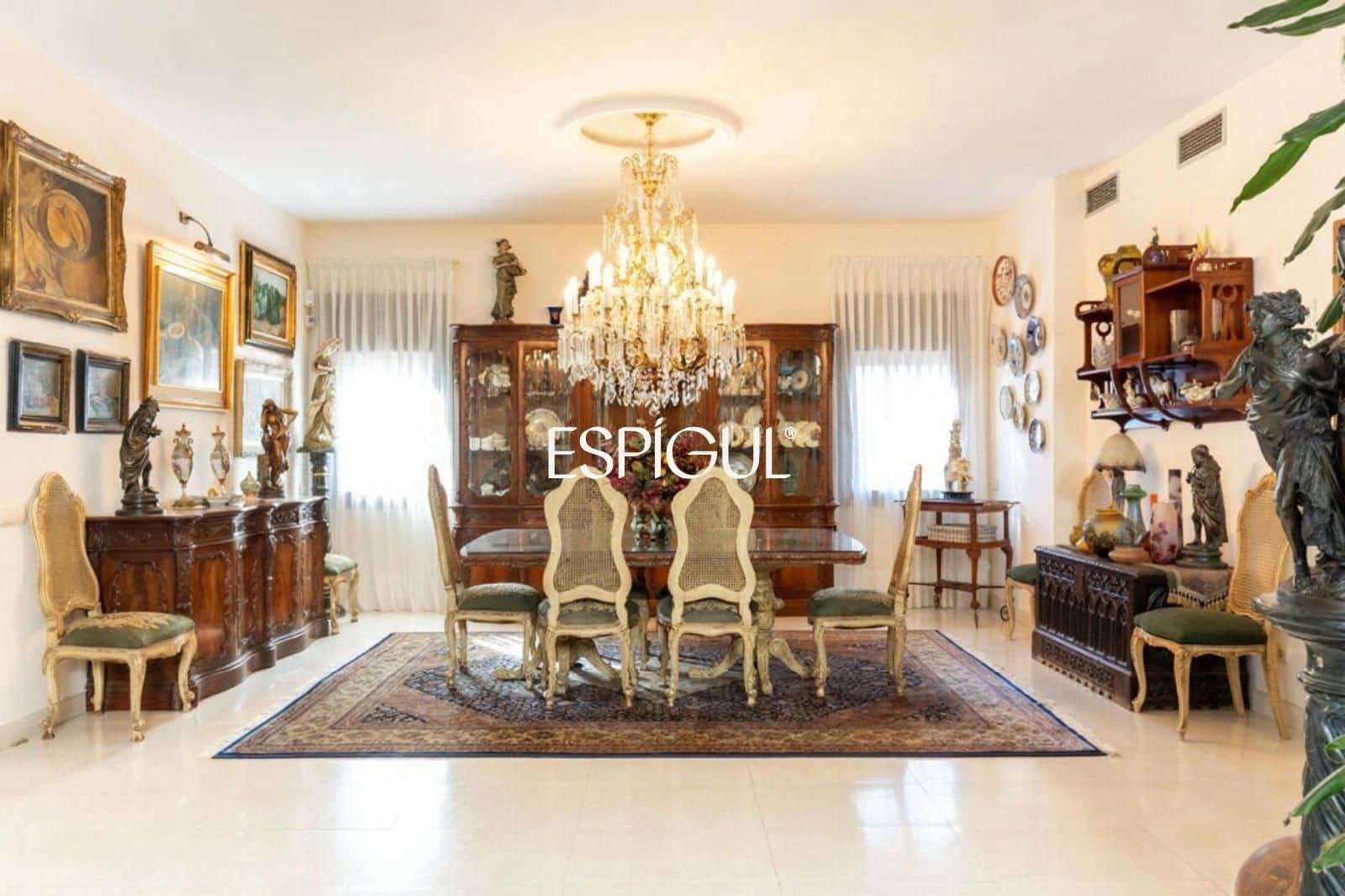 9 bedroom Villa for rent in Valldoreix with pool garage - € 7,000 (Ref: 10016136)