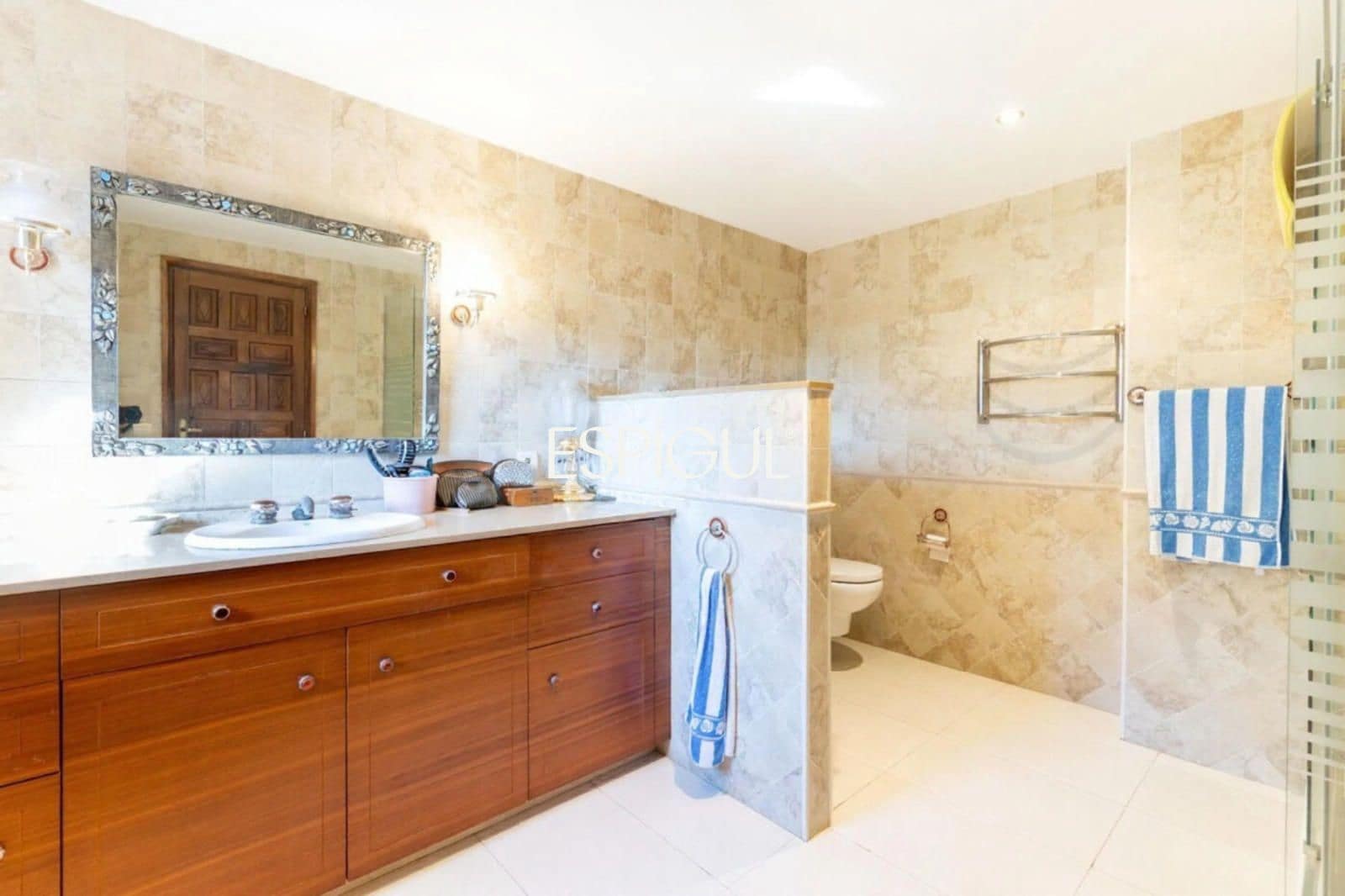 9 bedroom Villa for rent in Valldoreix with pool garage - € 7,000 (Ref: 10016136)