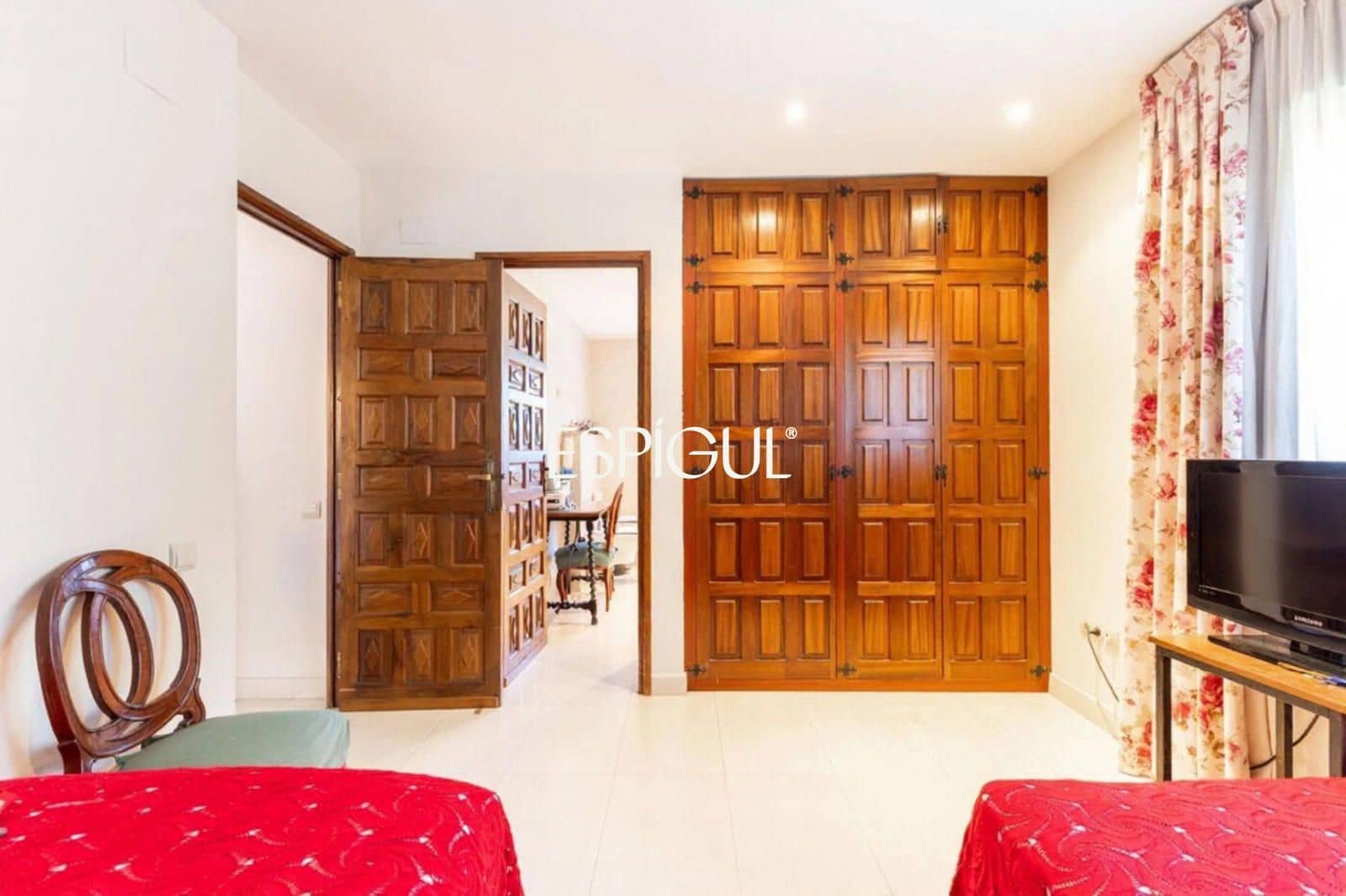 9 bedroom Villa for rent in Valldoreix with pool garage - € 7,000 (Ref: 10016136)