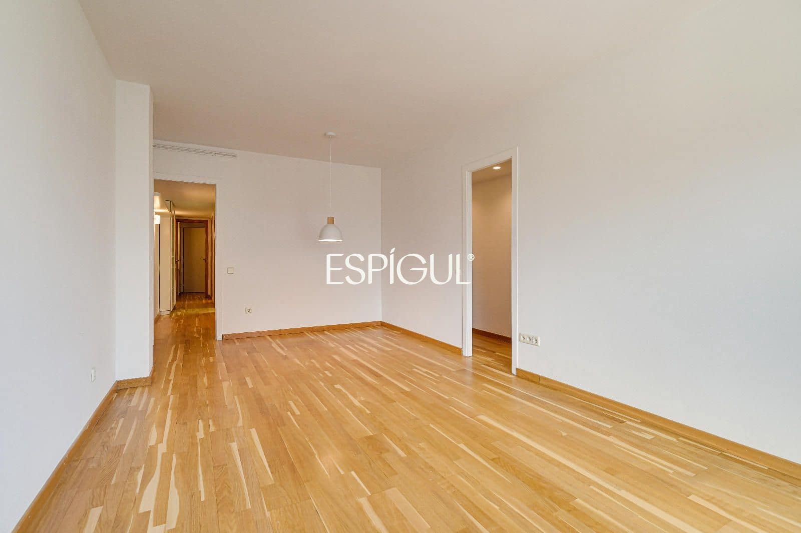 4 soverom Leilighet til salgs i Sant Cugat del Valles - € 635 000 (Ref: 10016137)