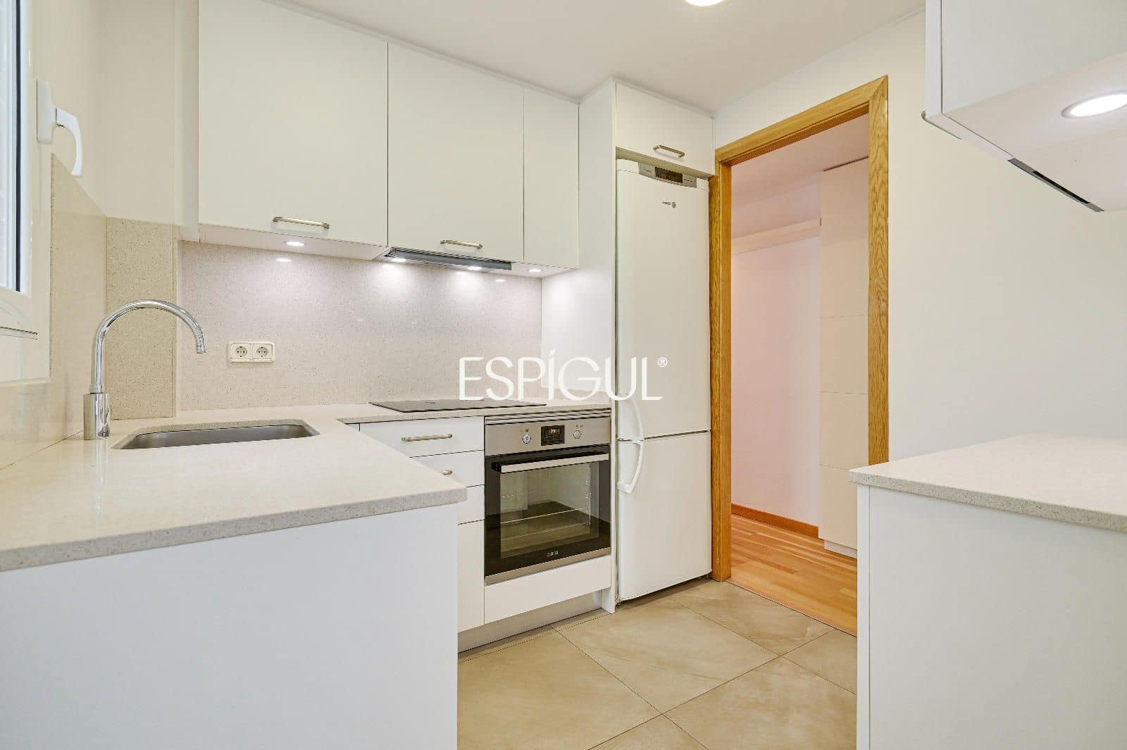 4 soverom Leilighet til salgs i Sant Cugat del Valles - € 635 000 (Ref: 10016137)