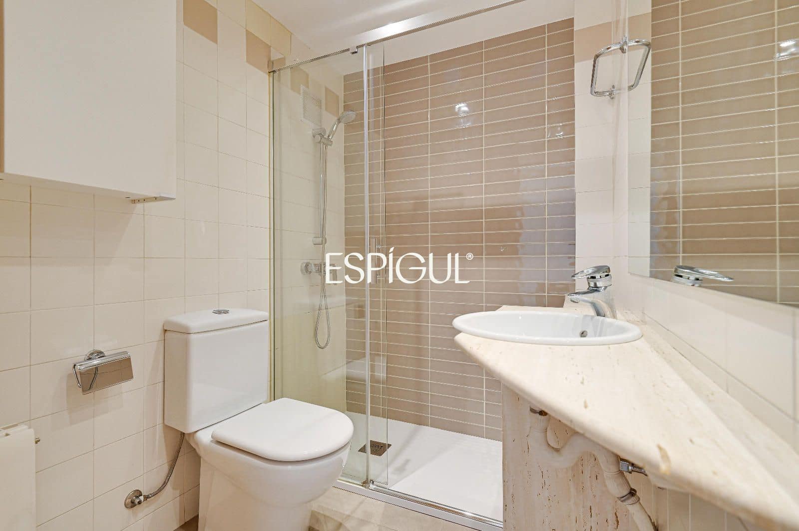 4 soverom Leilighet til salgs i Sant Cugat del Valles - € 635 000 (Ref: 10016137)