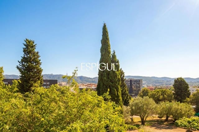 2 soverom Leilighet til salgs i Sant Cugat del Vallès med svømmebasseng garasje - € 640 000 (Ref: 10016139)