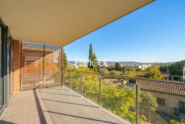 2 soverom Leilighet til salgs i Sant Cugat del Vallès med svømmebasseng garasje - € 640 000 (Ref: 10016139)