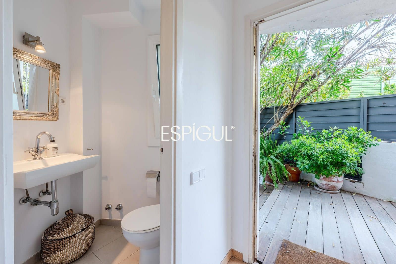 4 bedroom Townhouse for sale in Sant Cugat del Valles with pool garage - € 895,000 (Ref: 10016140)