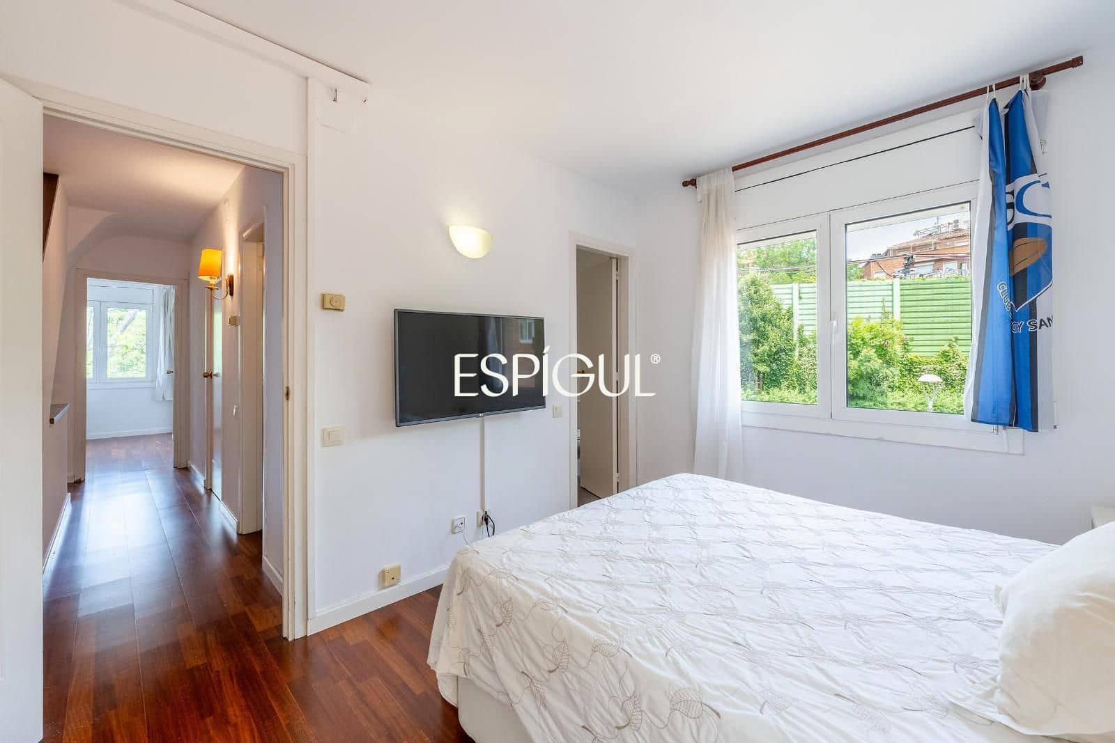 4 bedroom Townhouse for sale in Sant Cugat del Valles with pool garage - € 895,000 (Ref: 10016140)