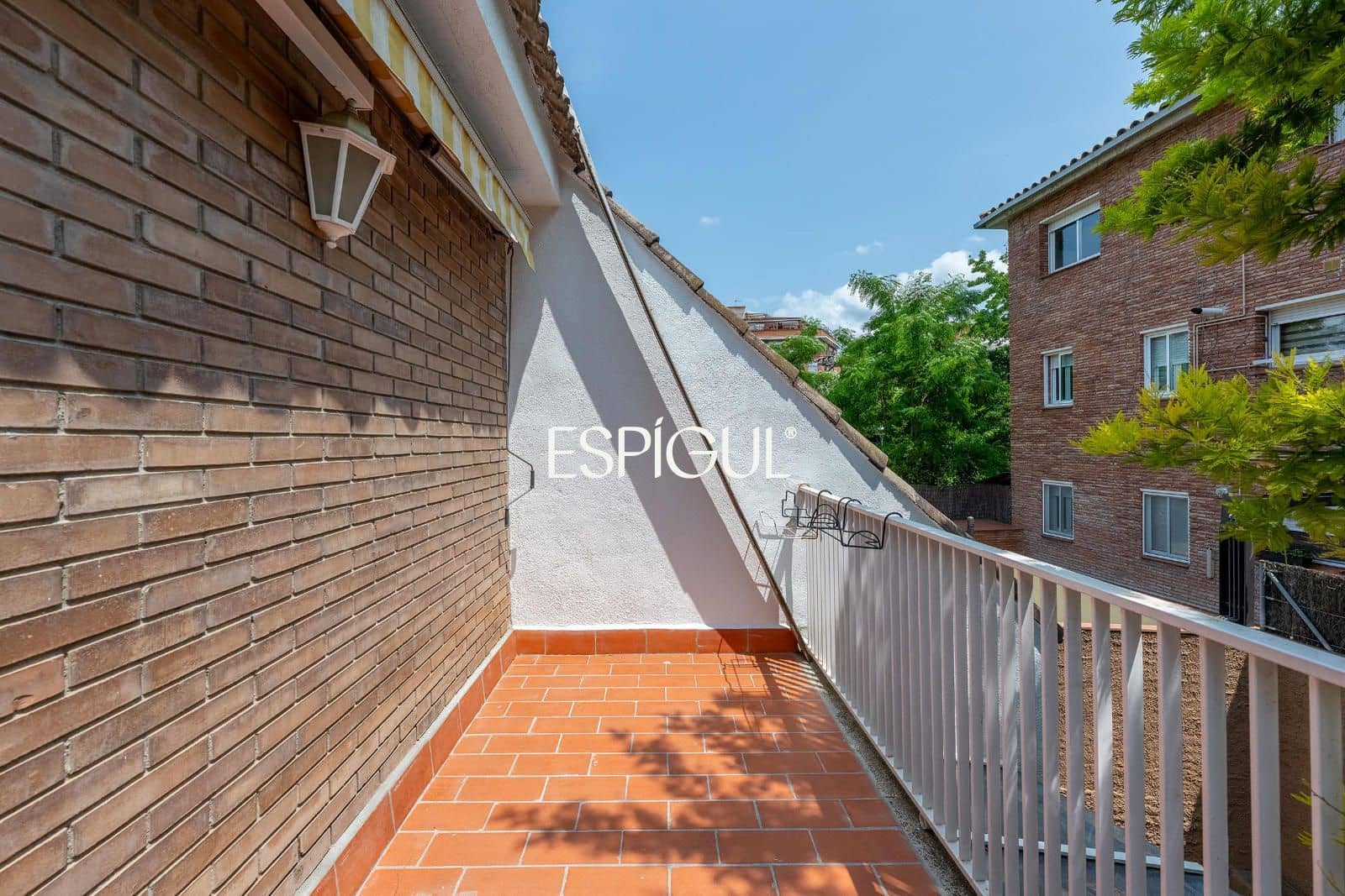 4 bedroom Townhouse for sale in Sant Cugat del Valles with pool garage - € 895,000 (Ref: 10016140)