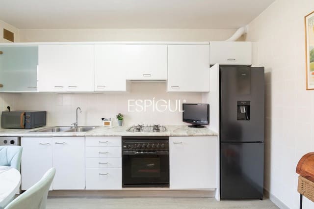 4 sypialnia Dom na sprzedaż w Sant Cugat del Vallès z basenem garażem - 959 000 € (Ref: 10016141)