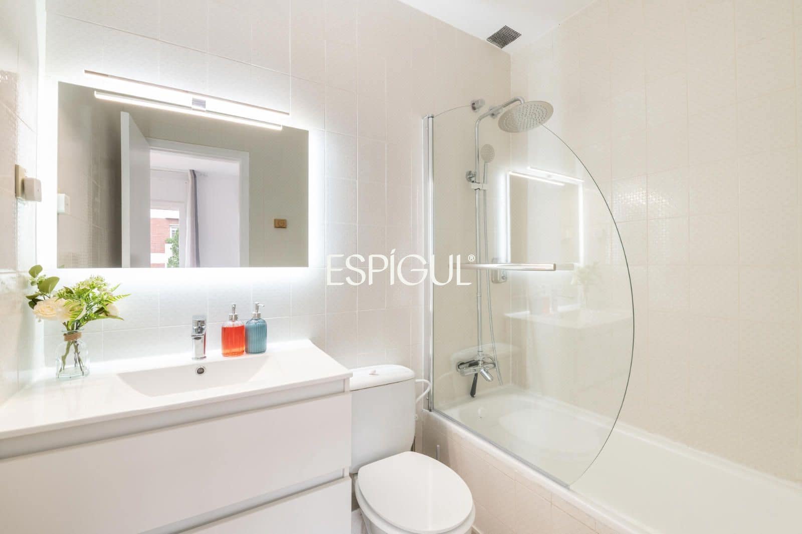 4 bedroom Townhouse for sale in Sant Cugat del Valles with pool garage - € 959,000 (Ref: 10016141)