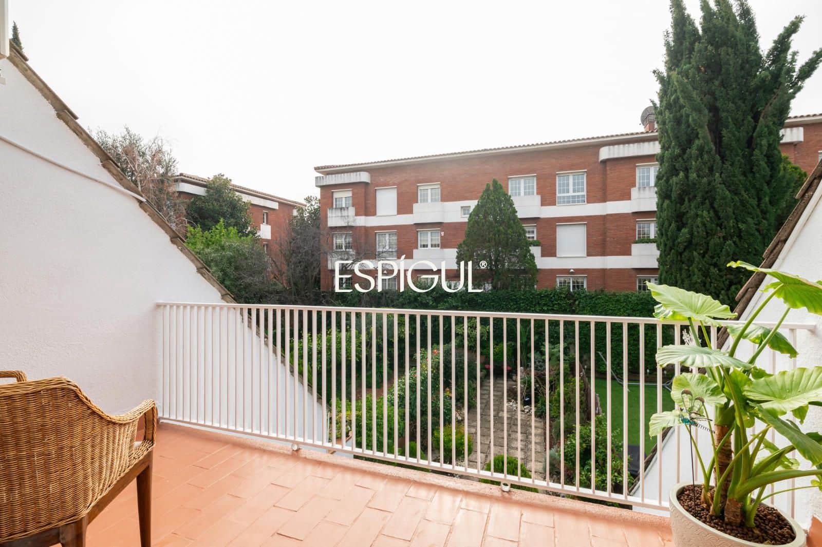 4 bedroom Townhouse for sale in Sant Cugat del Valles with pool garage - € 959,000 (Ref: 10016141)