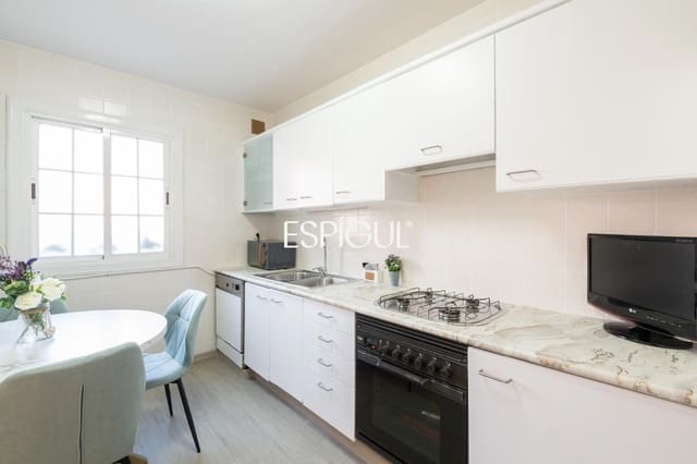 4 sypialnia Dom na sprzedaż w Sant Cugat del Vallès z basenem garażem - 959 000 € (Ref: 10016141)