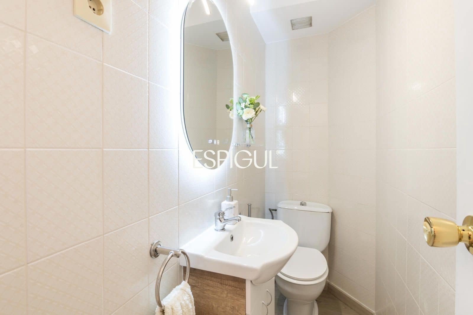 4 bedroom Townhouse for sale in Sant Cugat del Valles with pool garage - € 959,000 (Ref: 10016141)