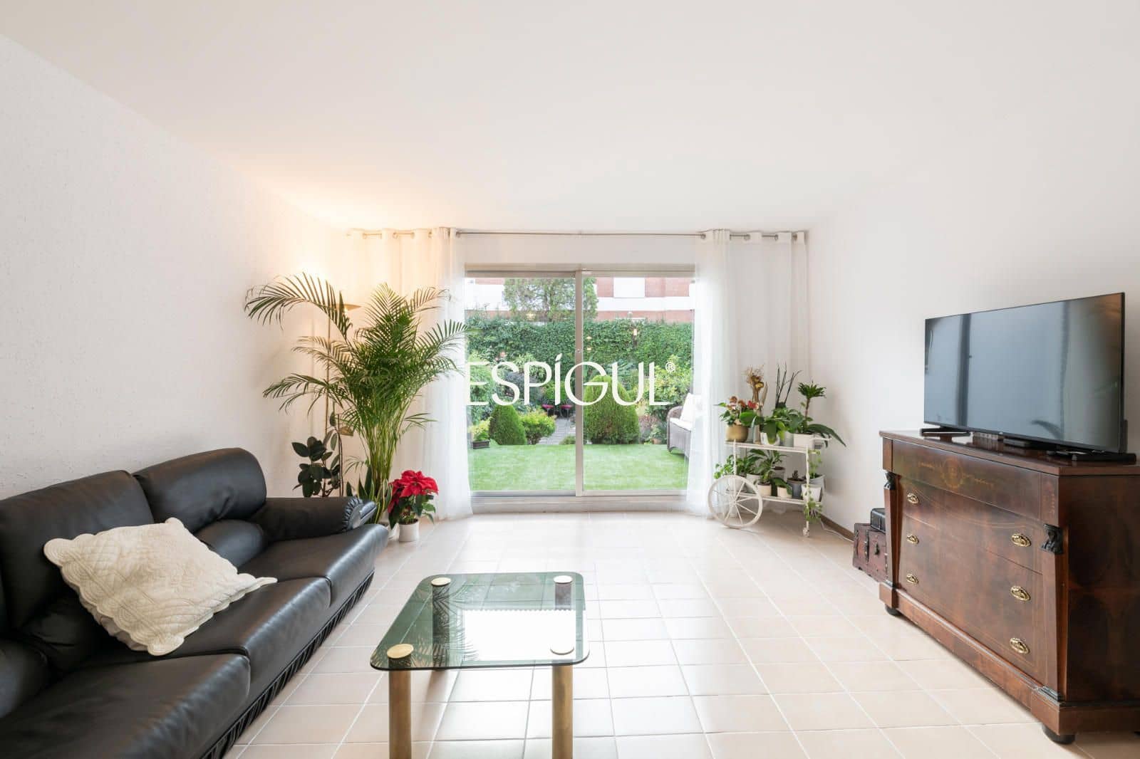 4 bedroom Townhouse for sale in Sant Cugat del Valles with pool garage - € 959,000 (Ref: 10016141)