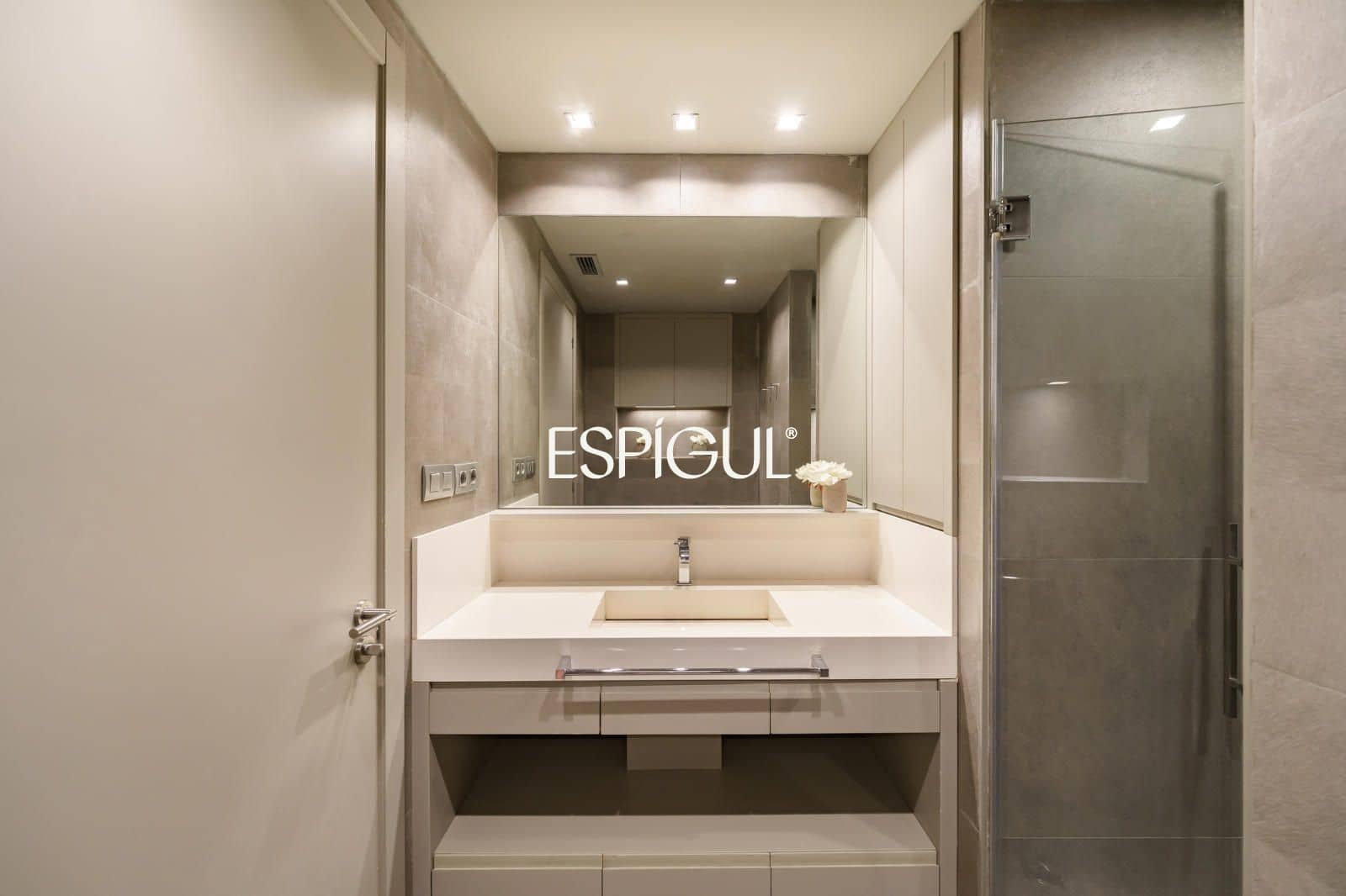 3 sypialnia Mieszkanie na sprzedaż w Sant Cugat del Valles z basenem garażem - 899 000 € (Ref: 10016142)