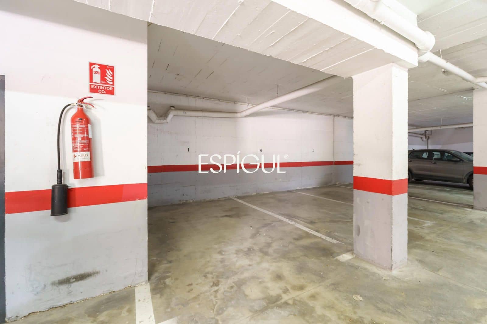 3 sypialnia Mieszkanie na sprzedaż w Sant Cugat del Valles z basenem garażem - 899 000 € (Ref: 10016142)