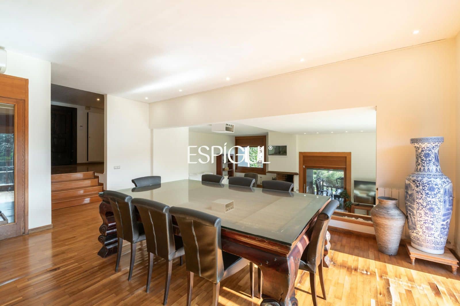 6 Zimmer Villa zu verkaufen in Sant Cugat del Valles mit Pool - 2.200.000 € (Ref: 10016144)