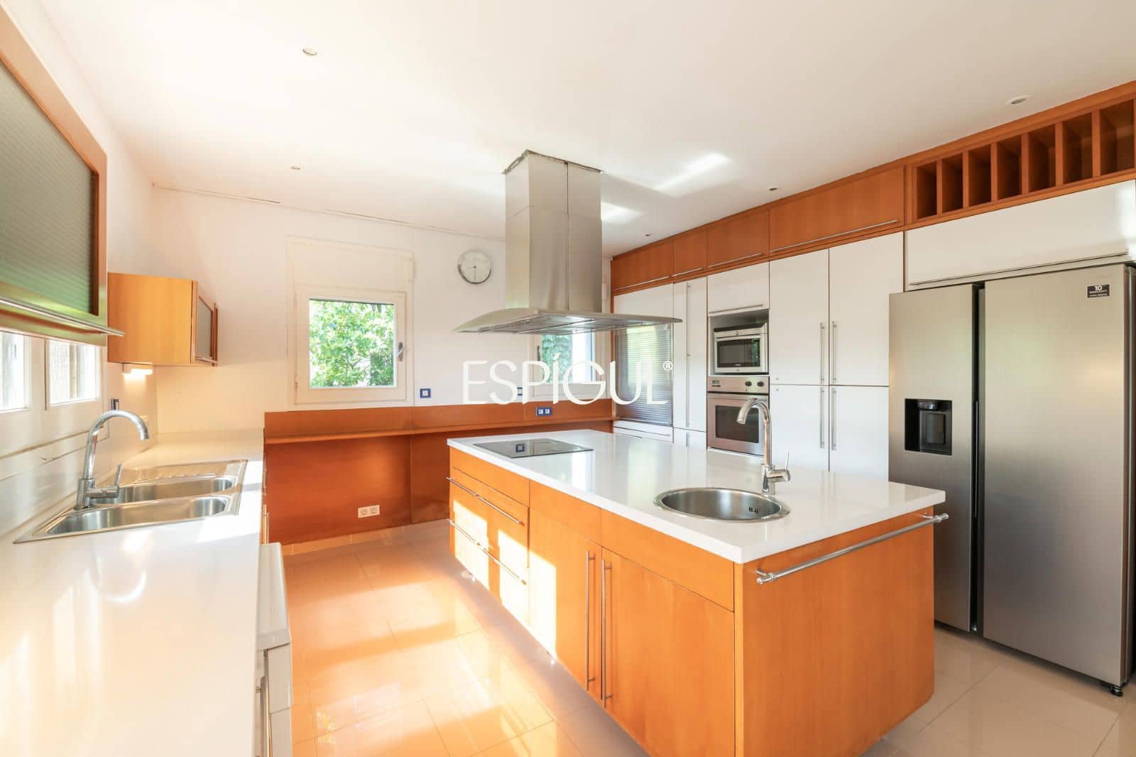 6 Zimmer Villa zu verkaufen in Sant Cugat del Valles mit Pool - 2.200.000 € (Ref: 10016144)